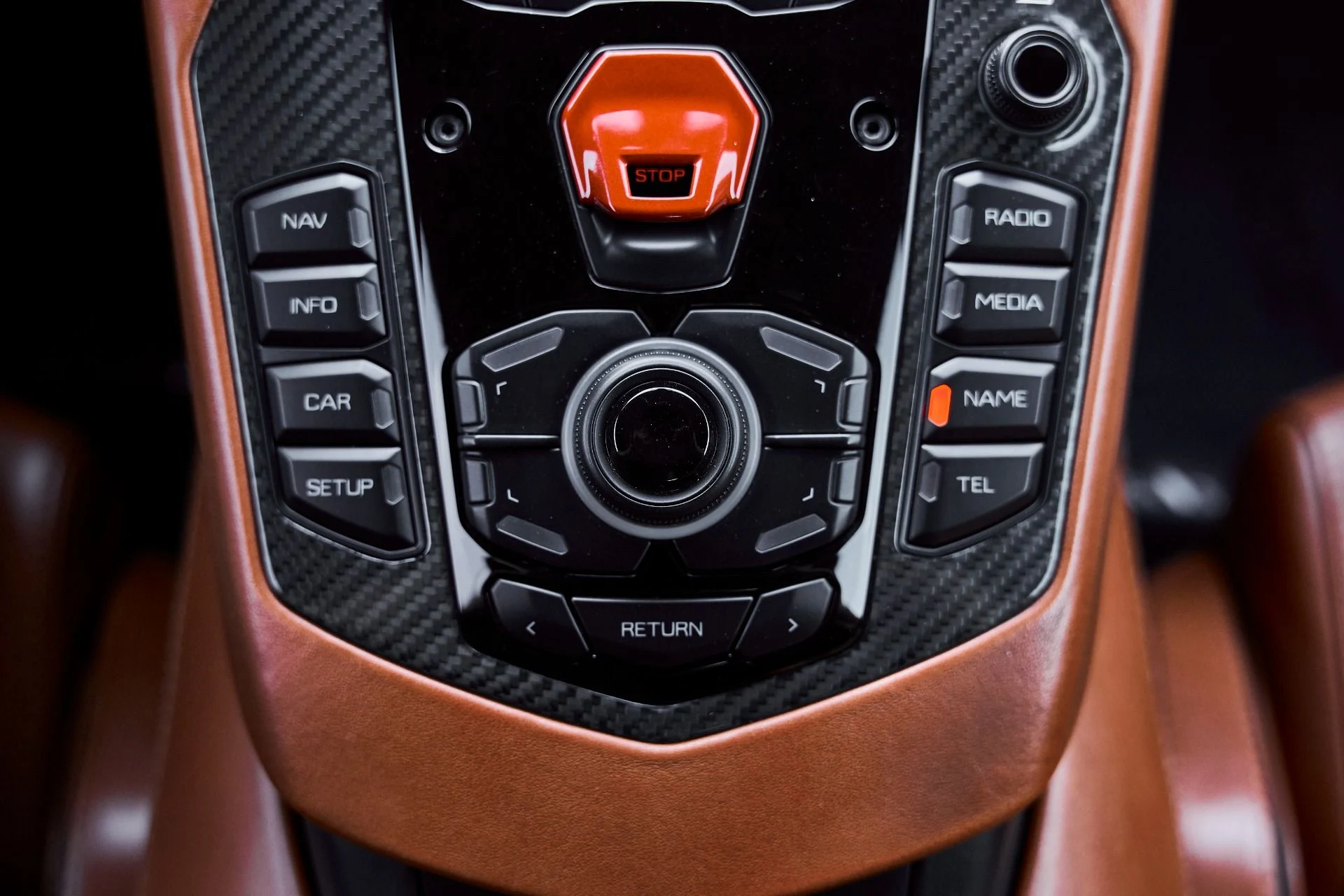 mph065_2035506272_Used_2018_Lamborghini_Aventador_S_Base_1773191895_d7b2c0270a