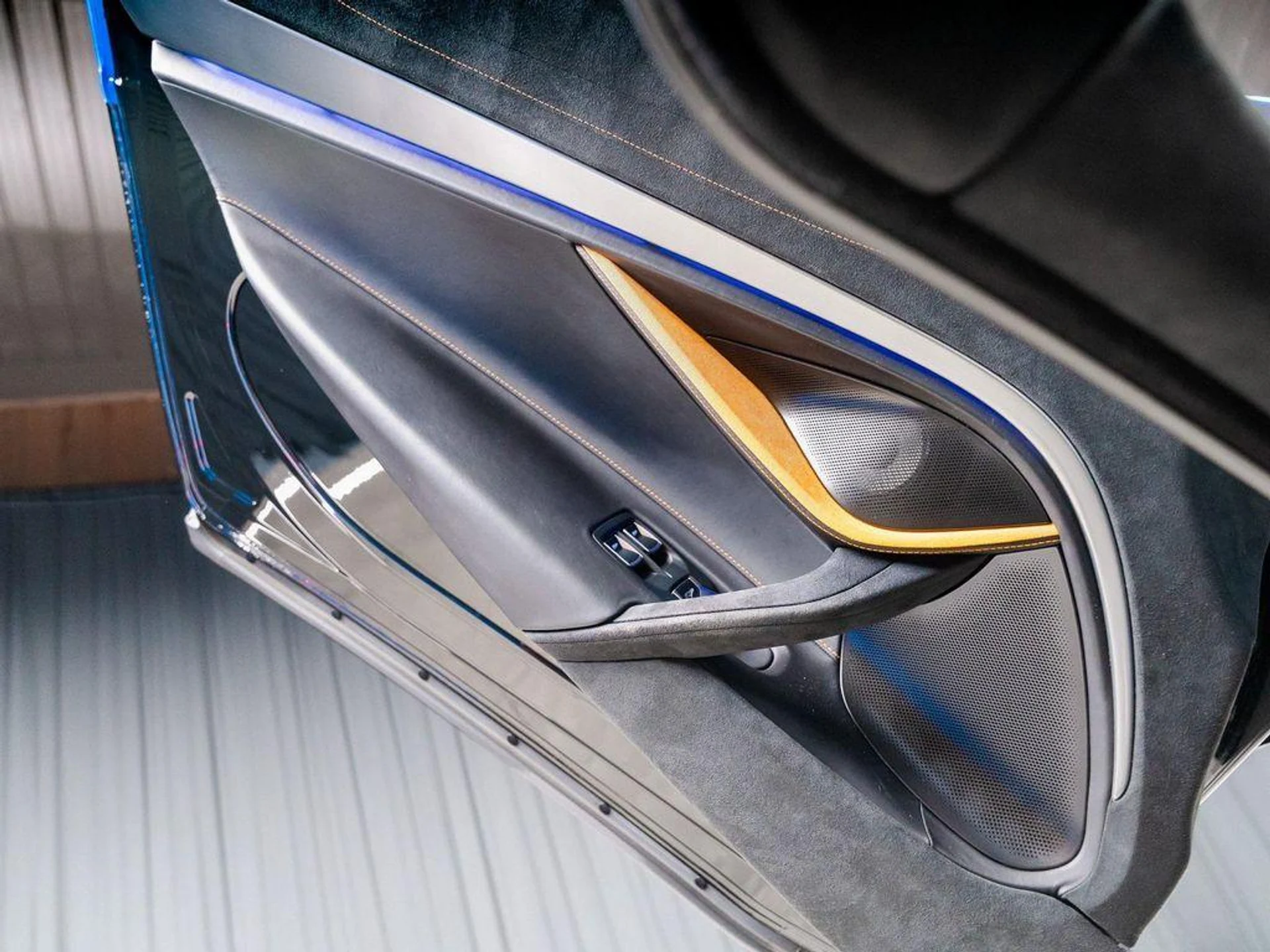 mph065_2090810439_Beb_S_Rfns8c3_BB_62cl_gu_A_m_Vy_JE_10de255cdd