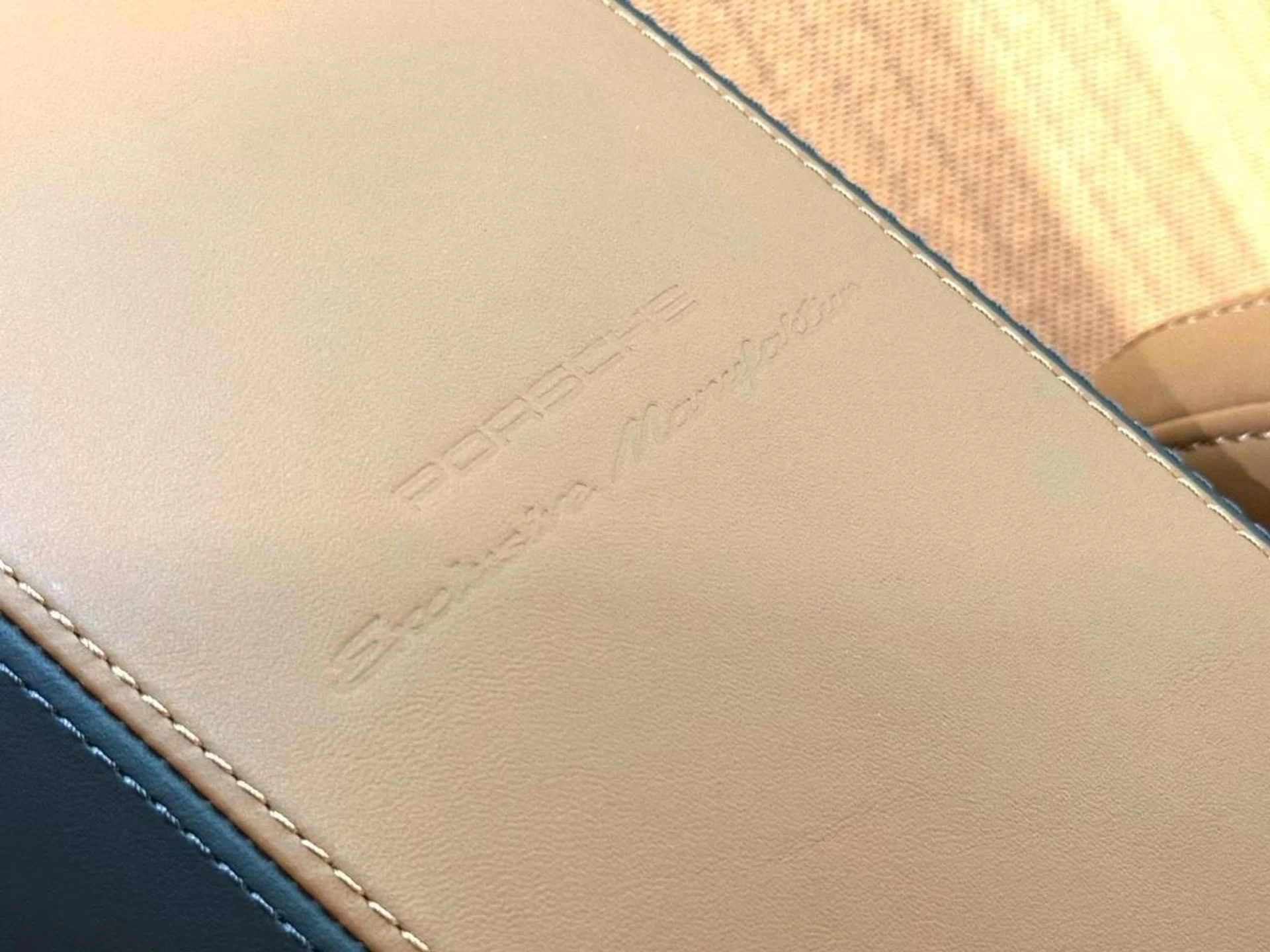 mph065_2112451223_1280_81a8fba42d