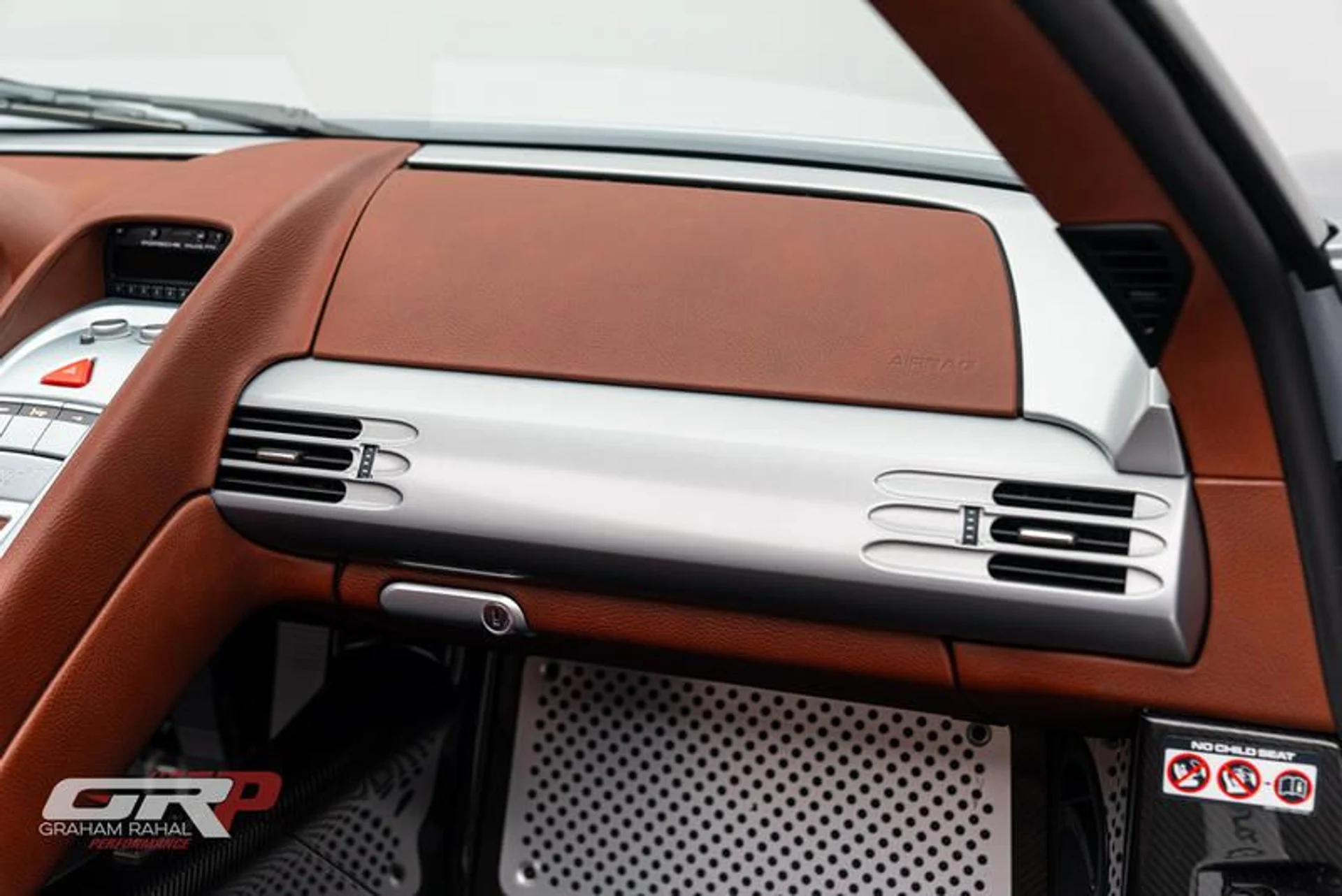 mph065_2176528635_F4_DA_36_E2_8_BE_8_4_FDD_8707_21_BD_5_BE_0_BFC_9_804cab36a9