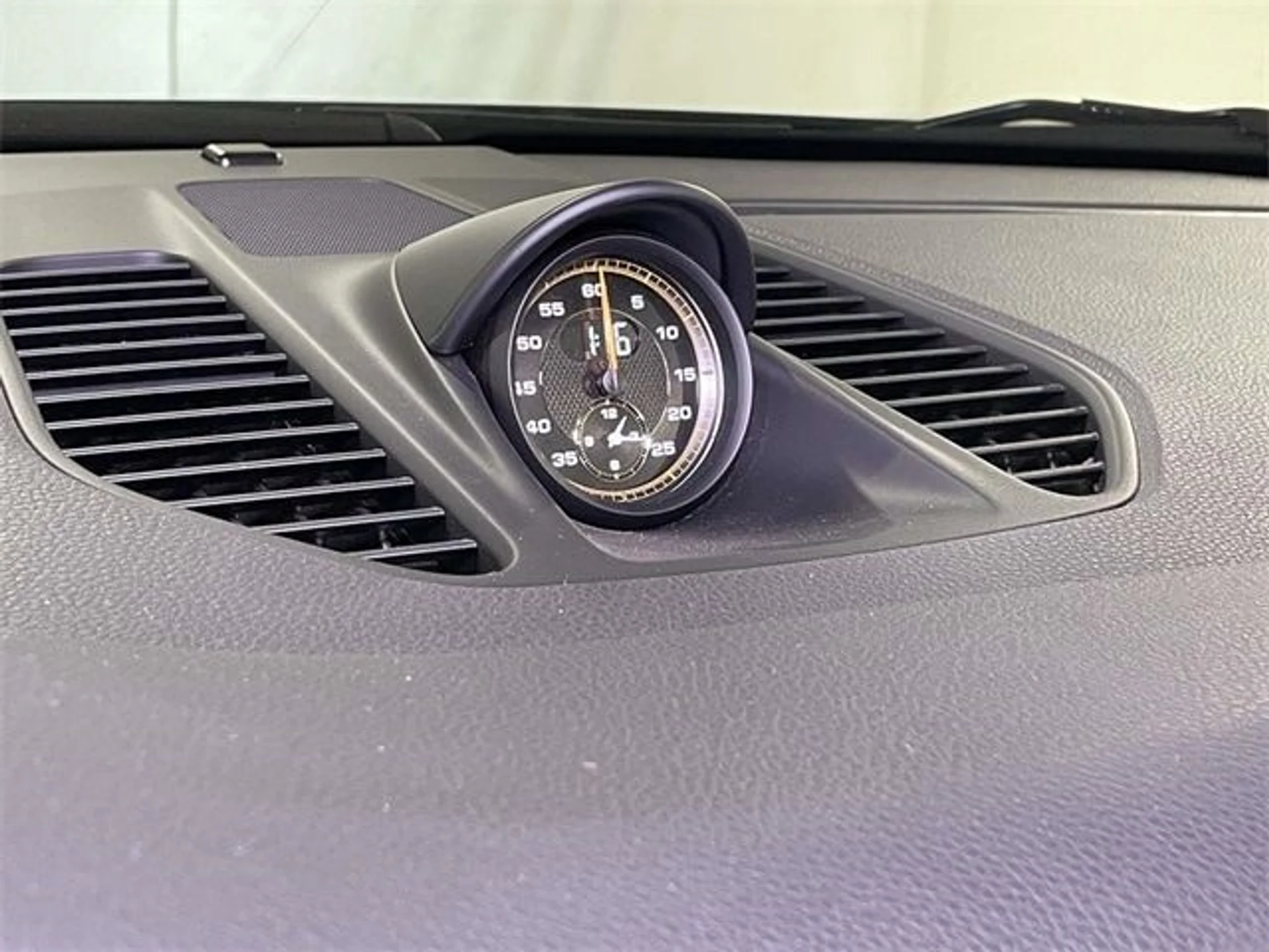 mph065_2198213942_67ece8b558793a69e7492b6729c89520x_0ed5aacbd7