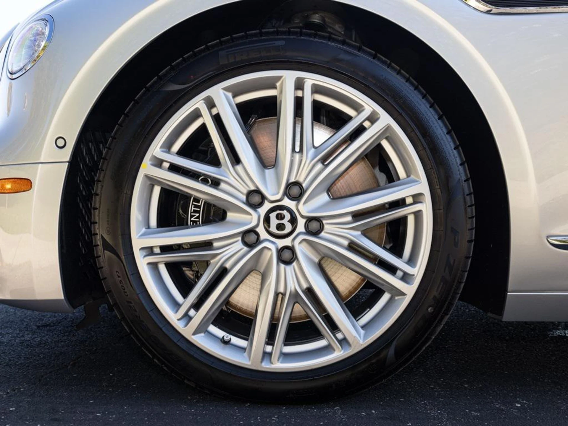 mph065_2211754026_465279750_68f229e6c83056c645fcfed1_5924e31fe9