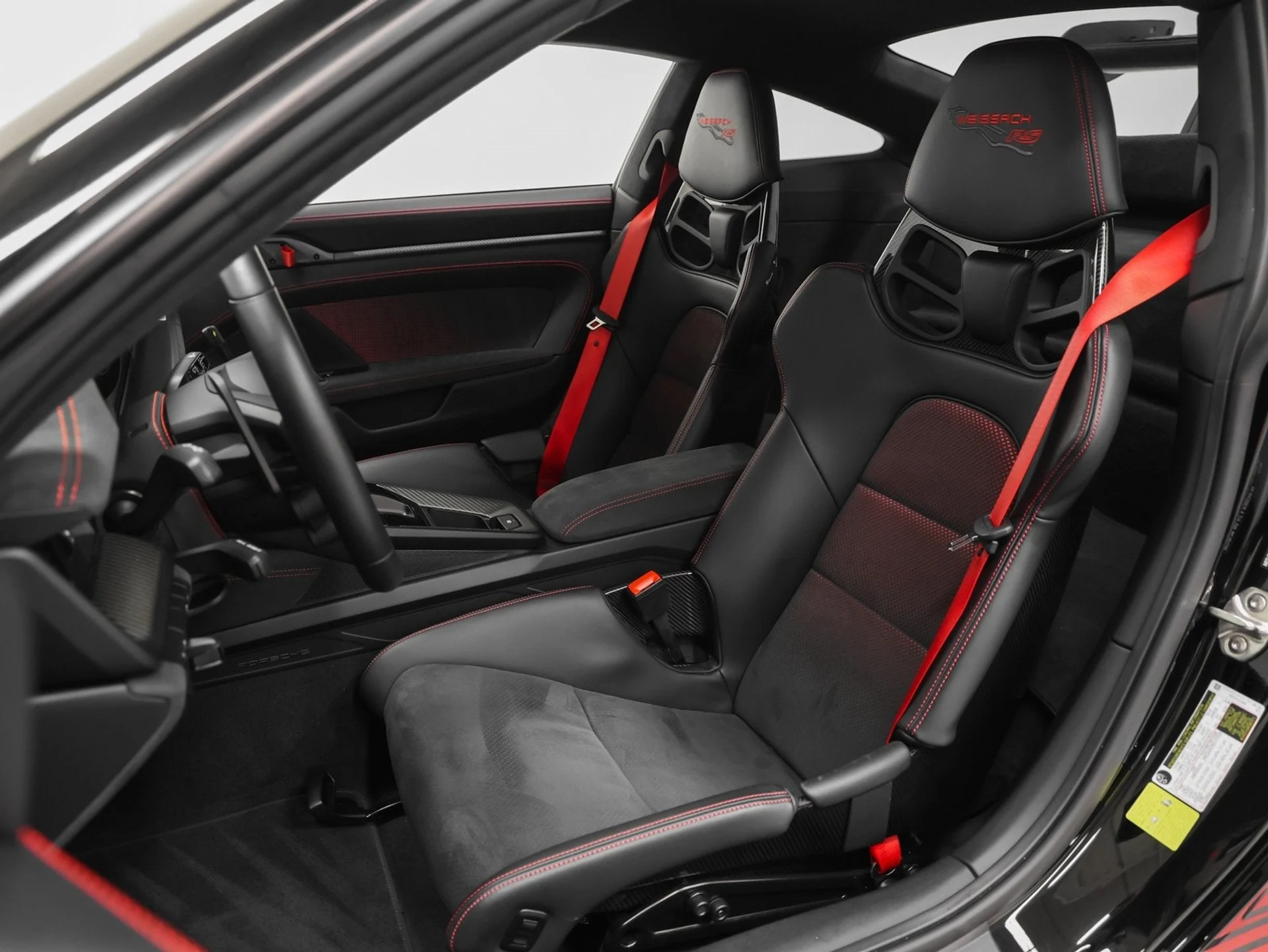 mph065_222447787_66_0f11fe9129