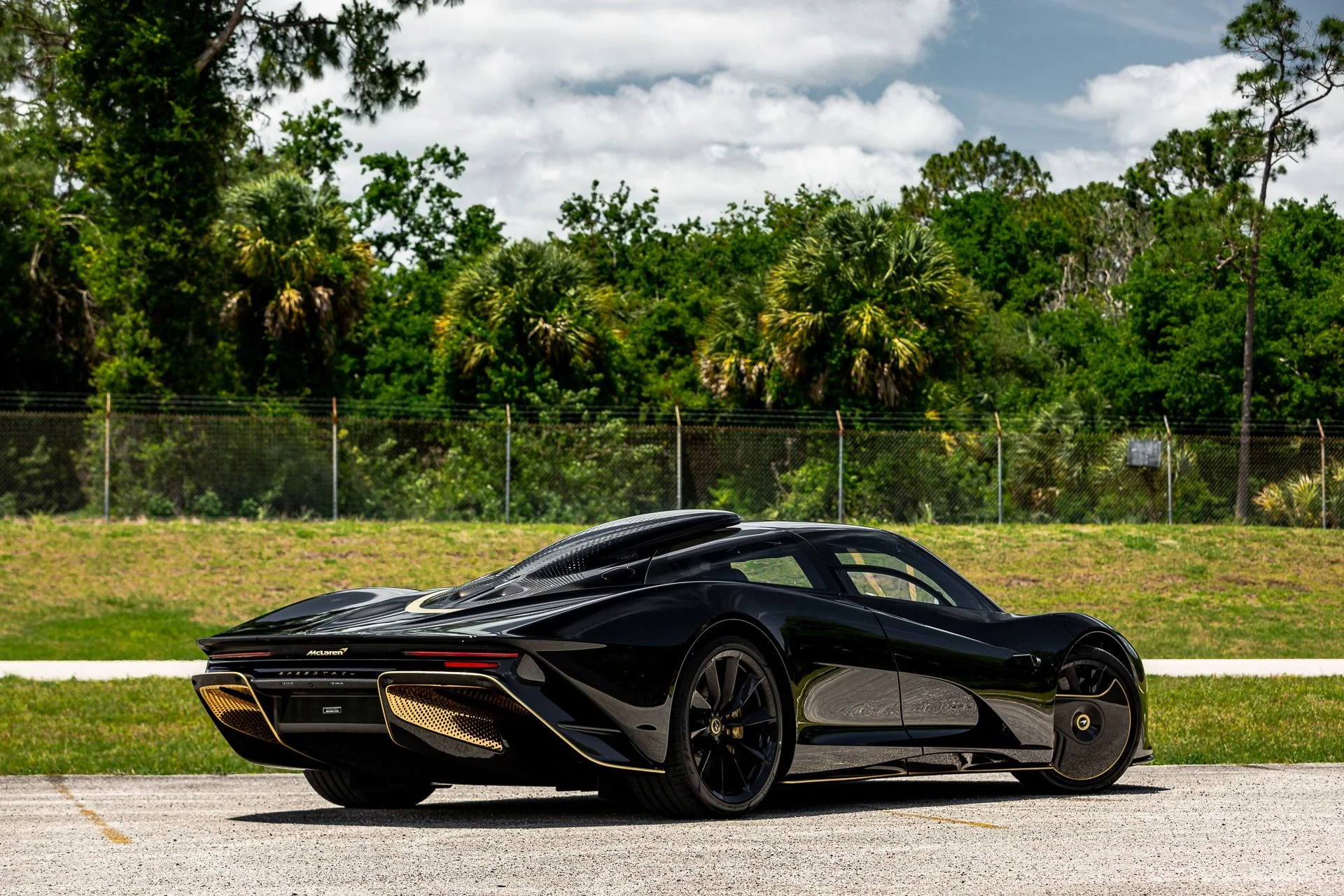 mph065_2225323343_Used_2020_Mc_Laren_Speedtail_XP_10_Bespoke_165190aab7