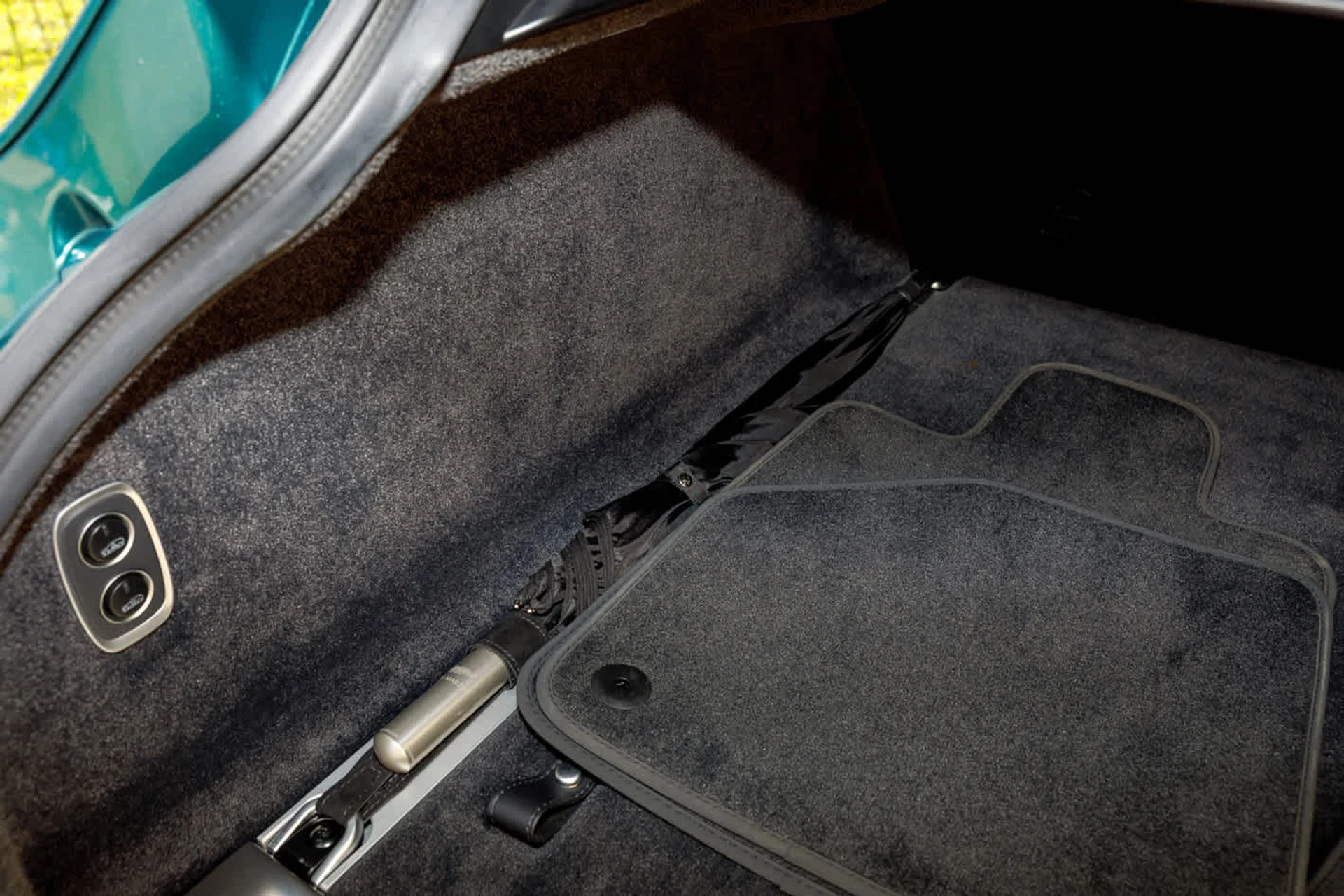 mph065_2267398038_66_1986b5d0b2