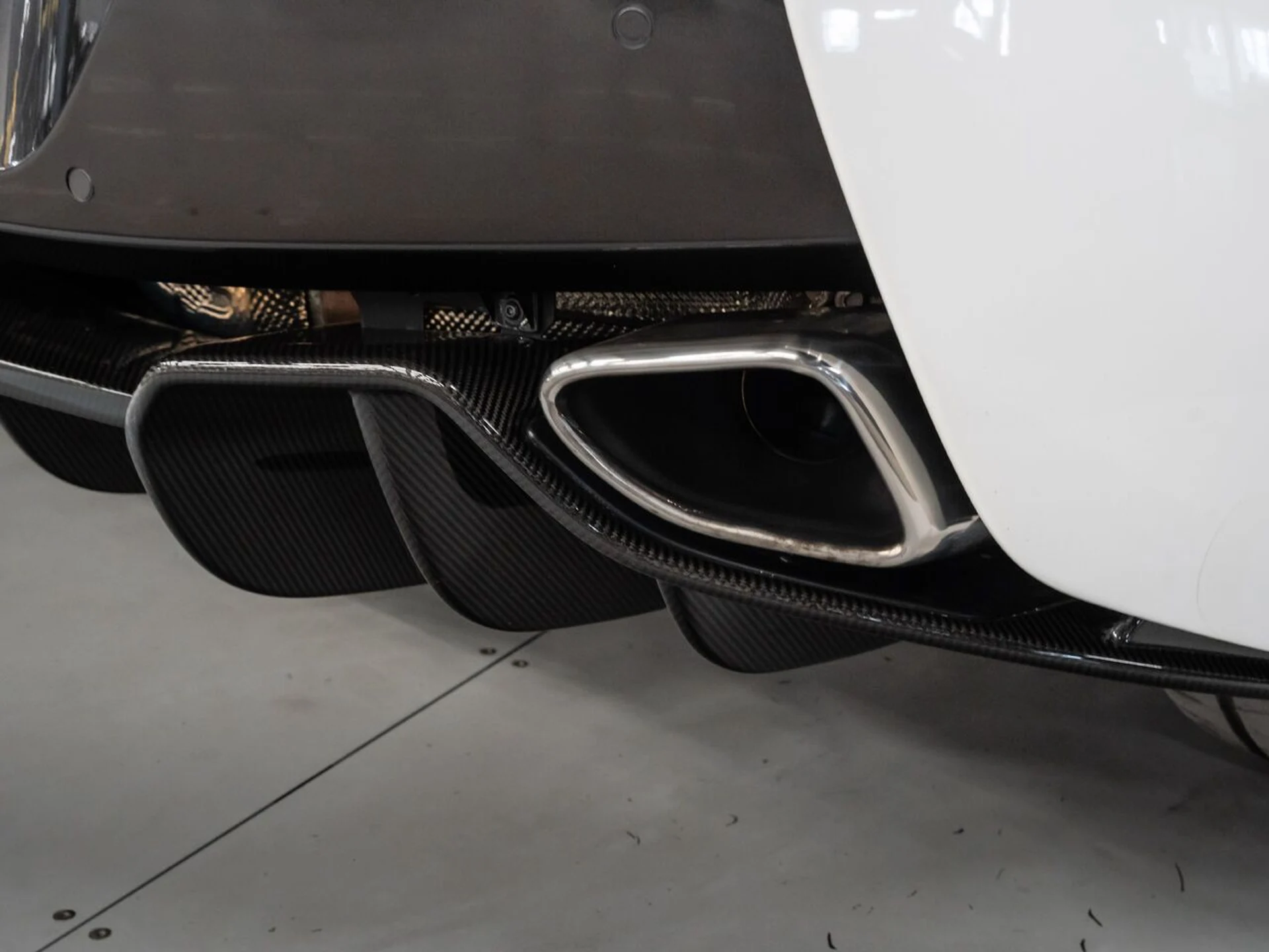 mph065_2299842653_mclaren_570s_2019_05545373b9