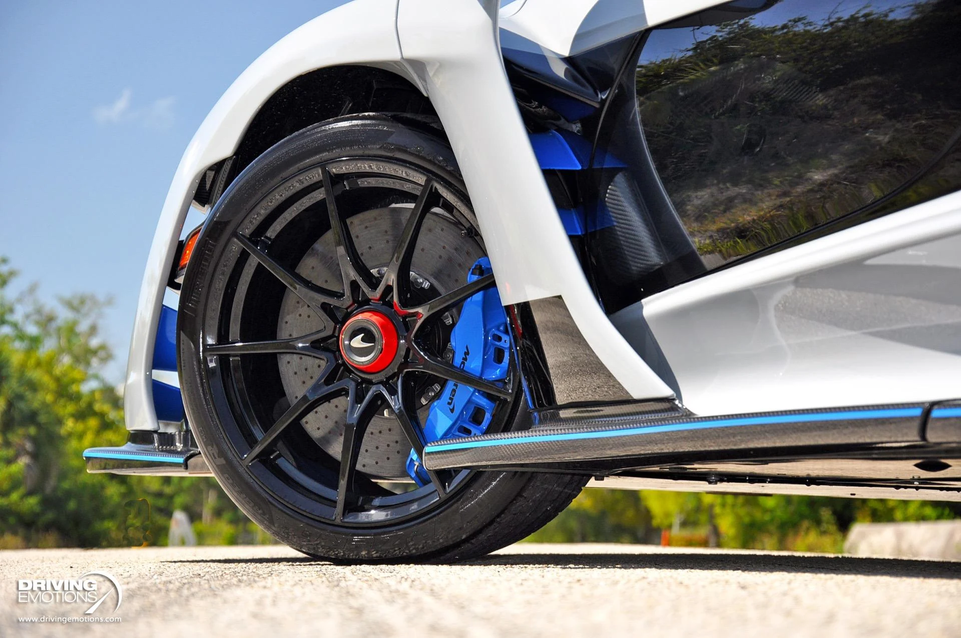 mph065_2313558226_683_p66_l_67c423d949