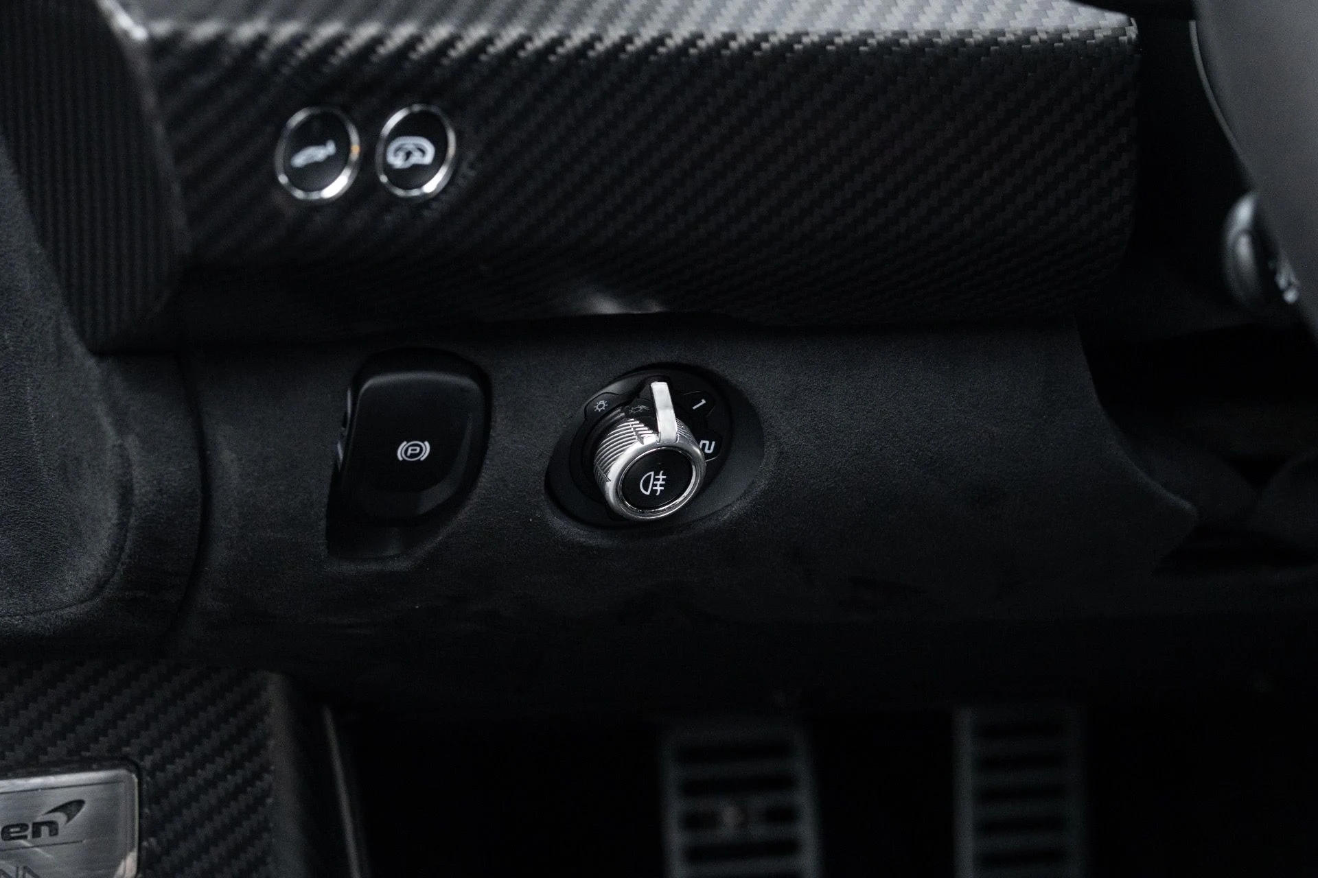 mph065_2365817456_Used_2019_Mc_Laren_Senna_1775186462_4e5e57a8f6