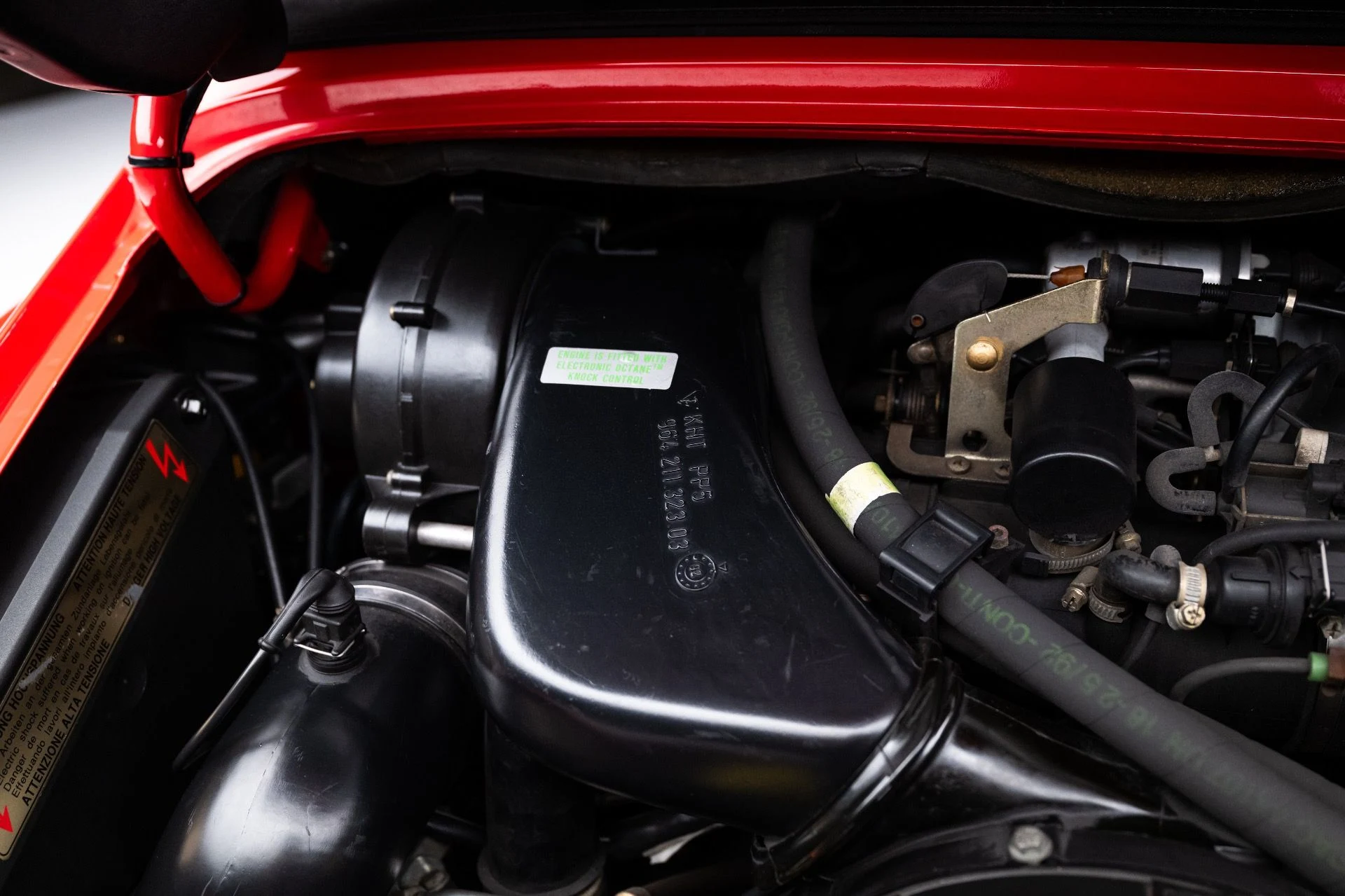 mph065_2391702142_12656_p66_l_5b3896cd80