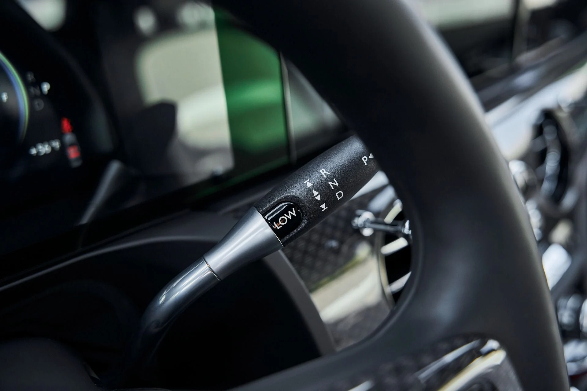 mph065_2397834209_Used_2025_Rolls_Royce_Ghost_Black_Badge_1769049577_6bad4acbbd