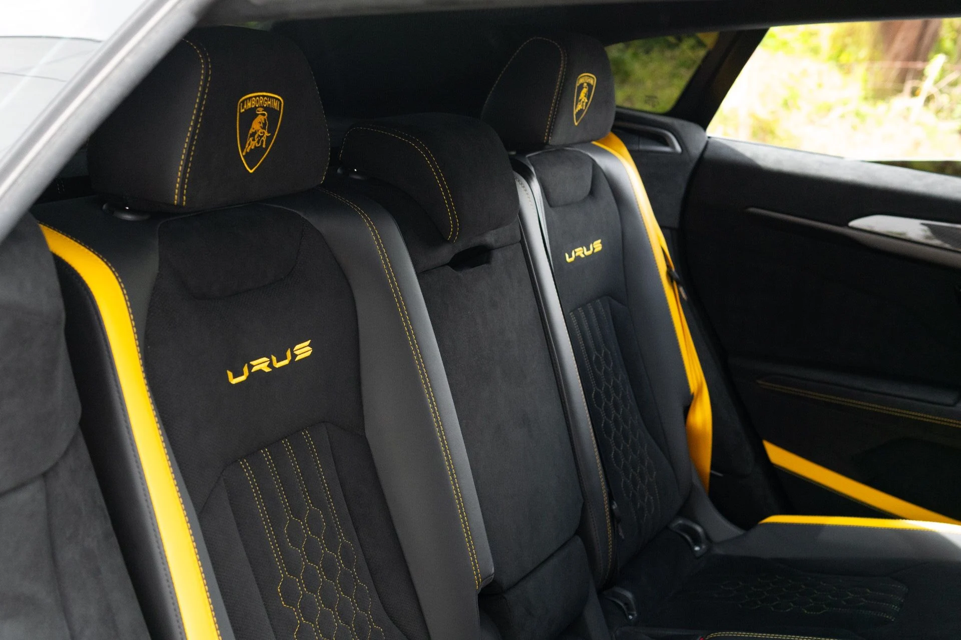 mph065_241410569_Used_2024_Lamborghini_Urus_Performante_1773952185_bb7eb7111c