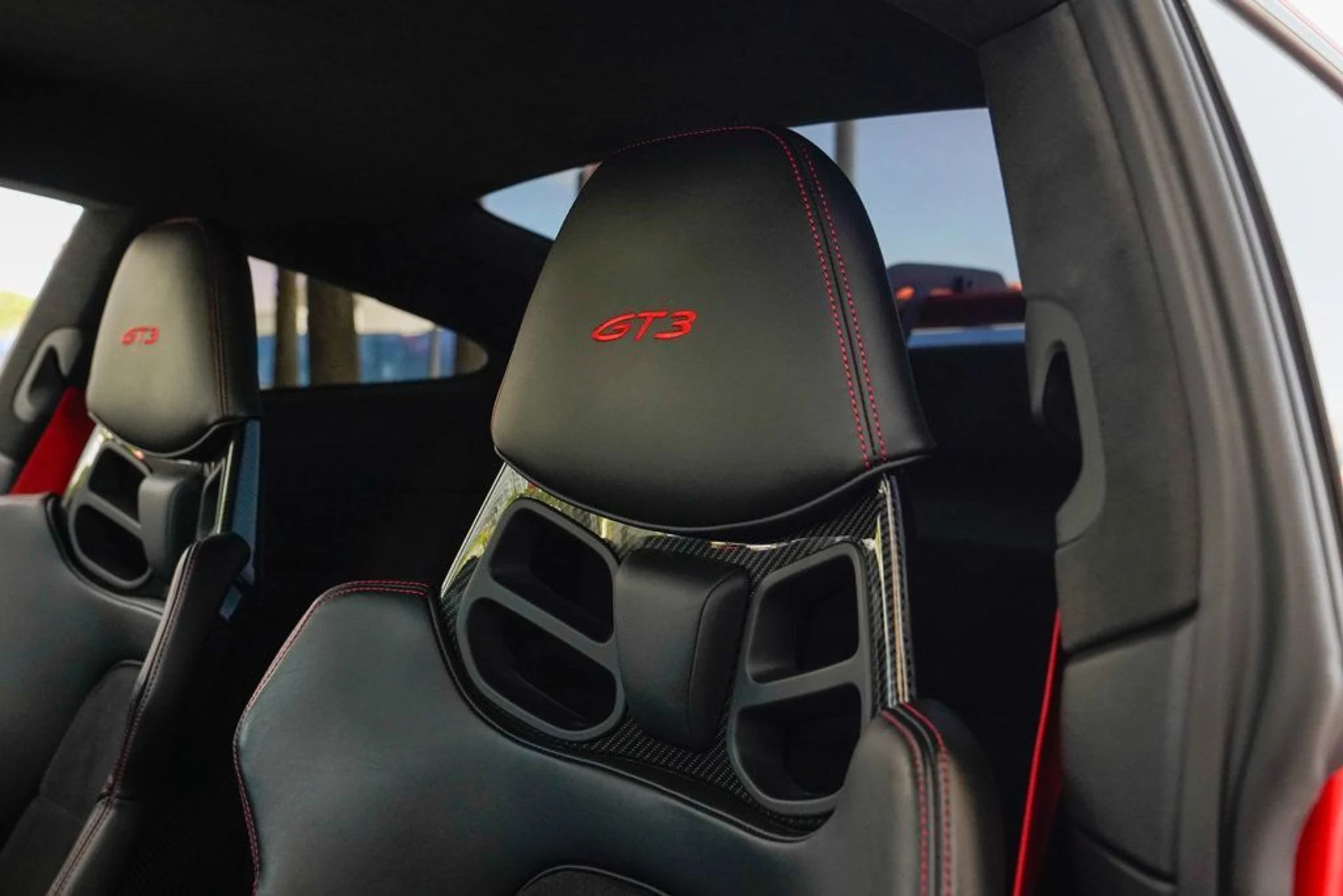 mph065_2499986974_used_2023_porsche_911_gt3coupe_14354_22886031_66_1024_060faa7ebd