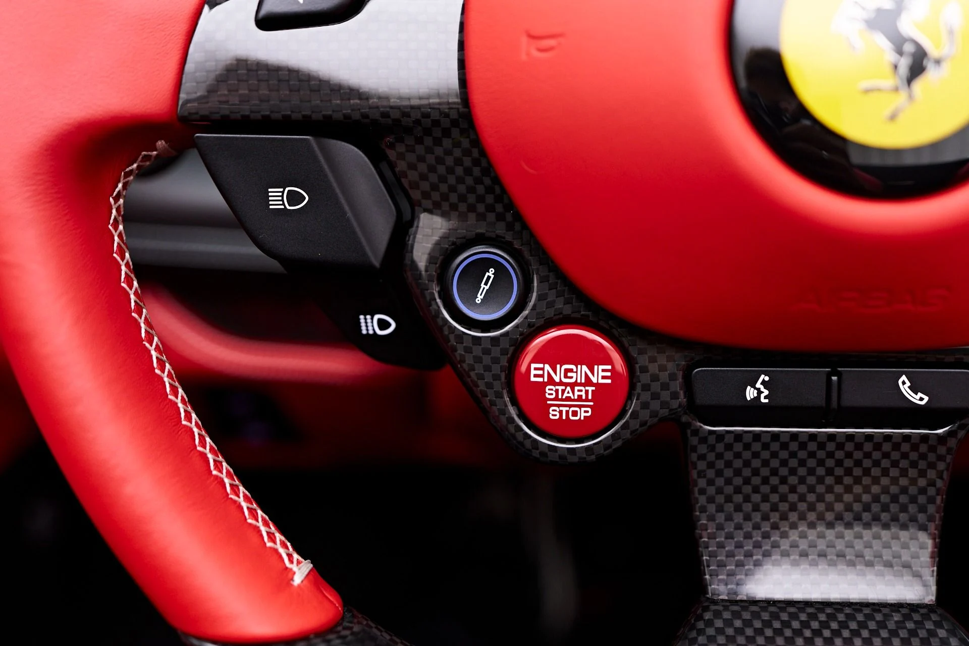 mph065_2539059193_Used_2023_Ferrari_F8_Spider_Base_1753926765_38390885f9