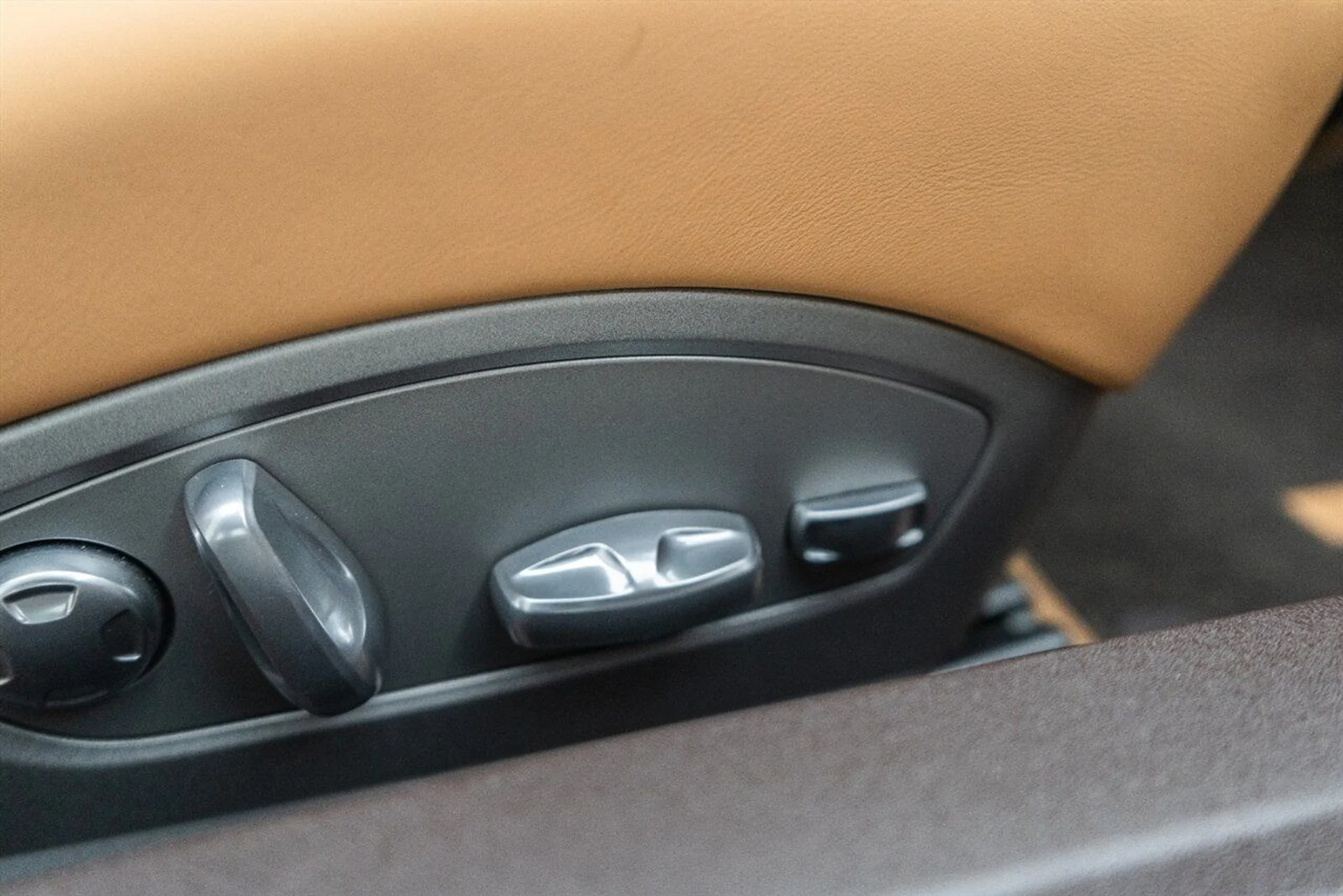 mph065_2559732137_ef7a5182d0_1280_3f6e9241be