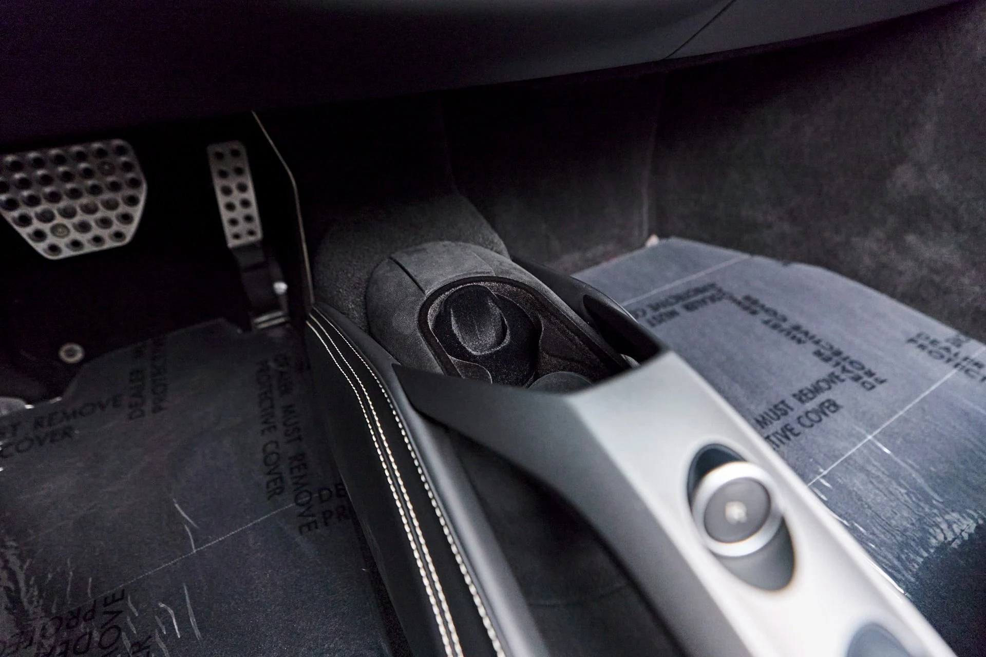 mph065_2675225597_Used_2018_Ferrari_488_Spider_Base_1717624092_5d1b672e58