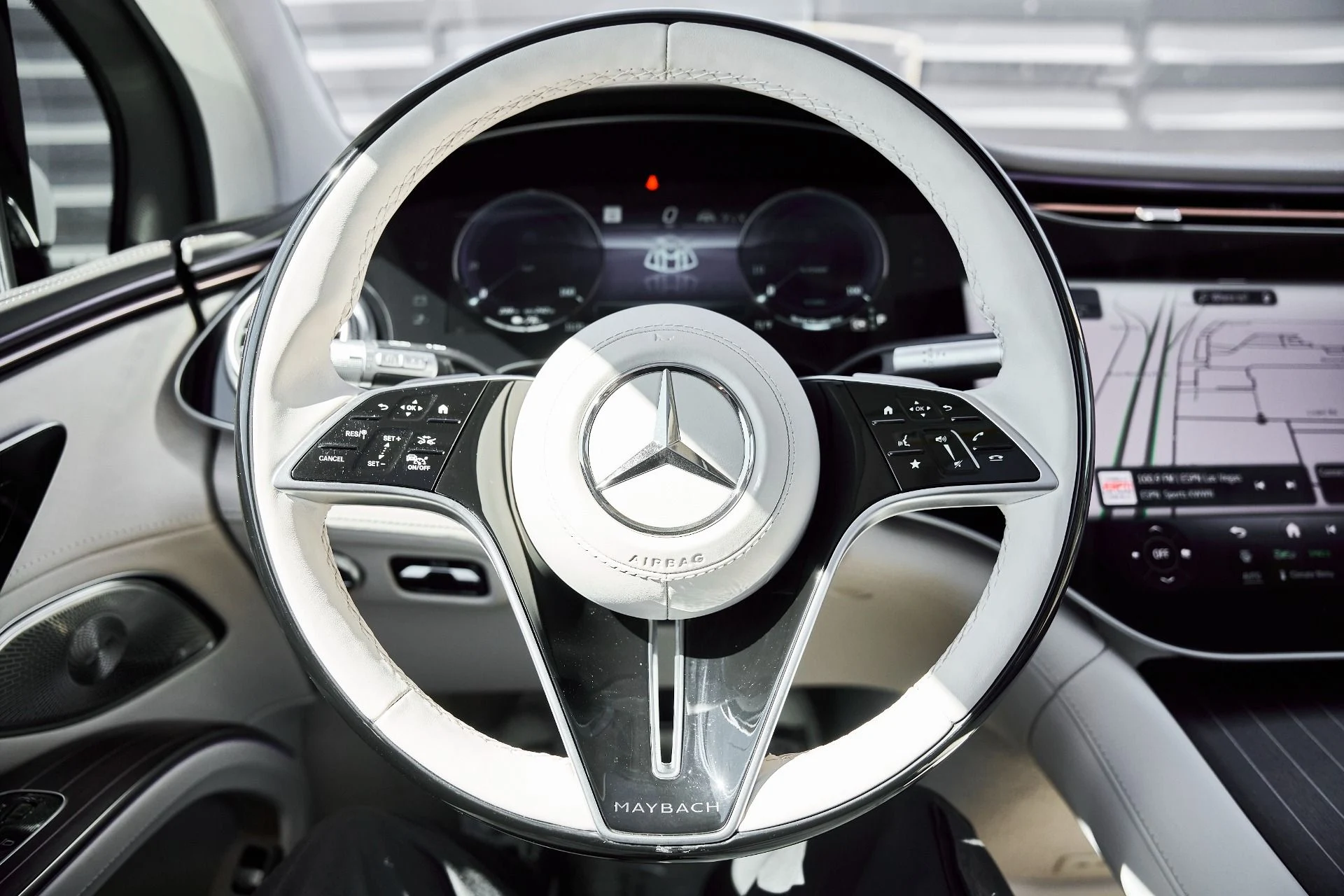 mph065_267702897_Used_2025_Mercedes_Benz_EQS_Maybach_EQS_680_1773365922_6e69fba588