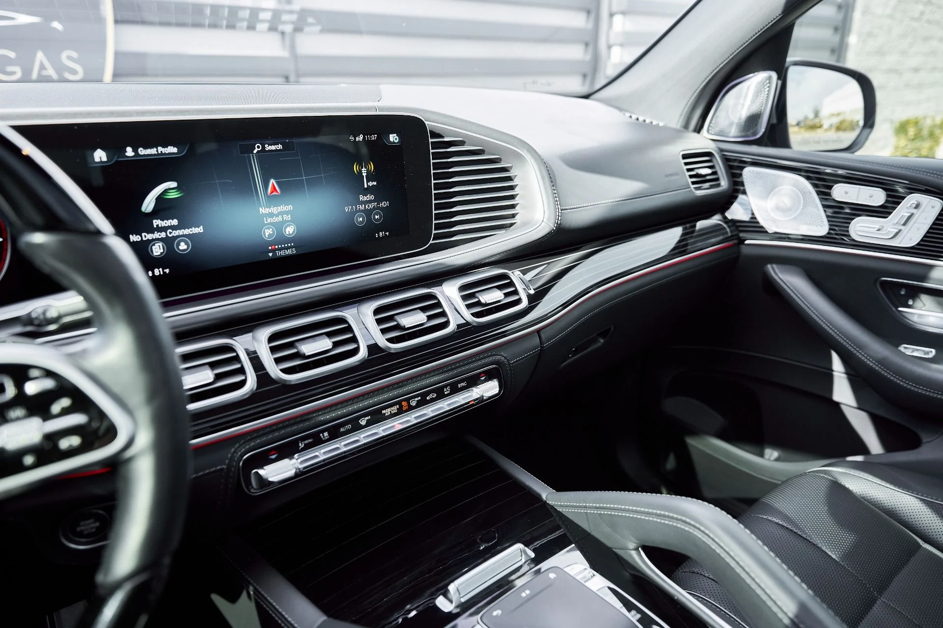 mph065_2717420557_Used_2021_Mercedes_Benz_GLS_Maybach_GLS_600_1768358428_a30ef5822a