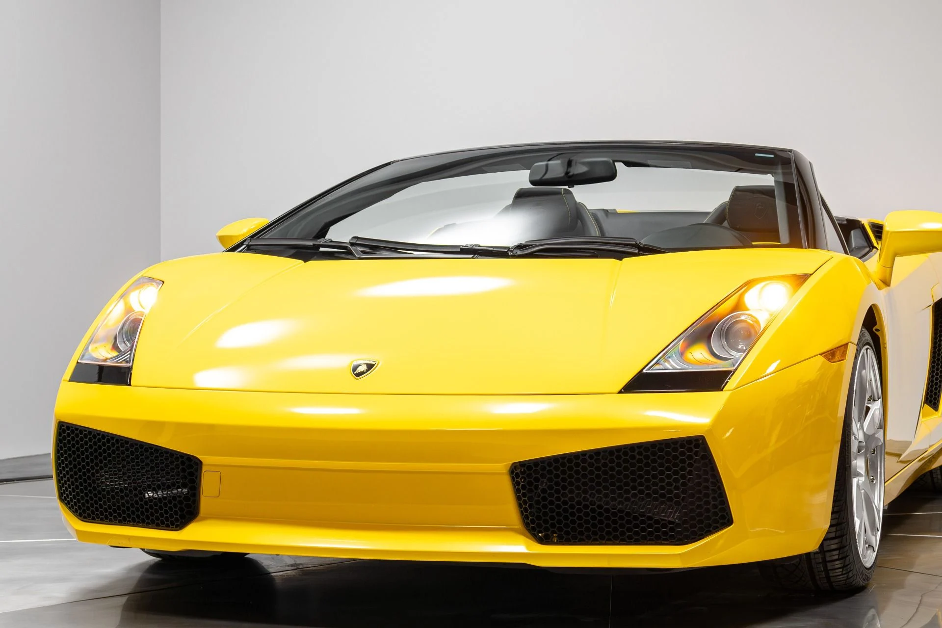 mph065_2805567154_Used_2007_Lamborghini_Gallardo_Spyder_1766529333_5fceccbe0a