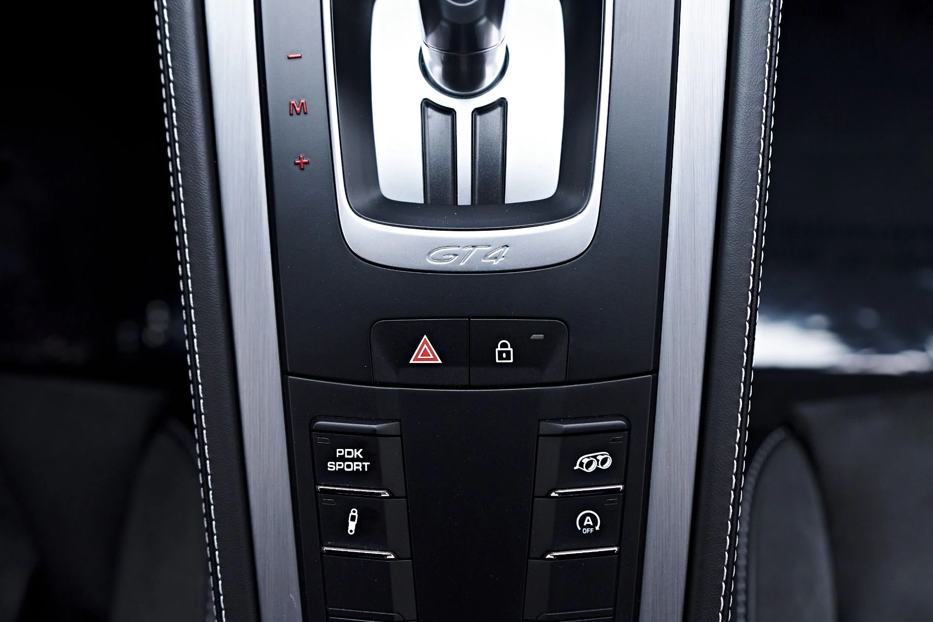 mph065_2846859446_Used_2021_Porsche_718_Cayman_GT_4_1753215060_fab787893d