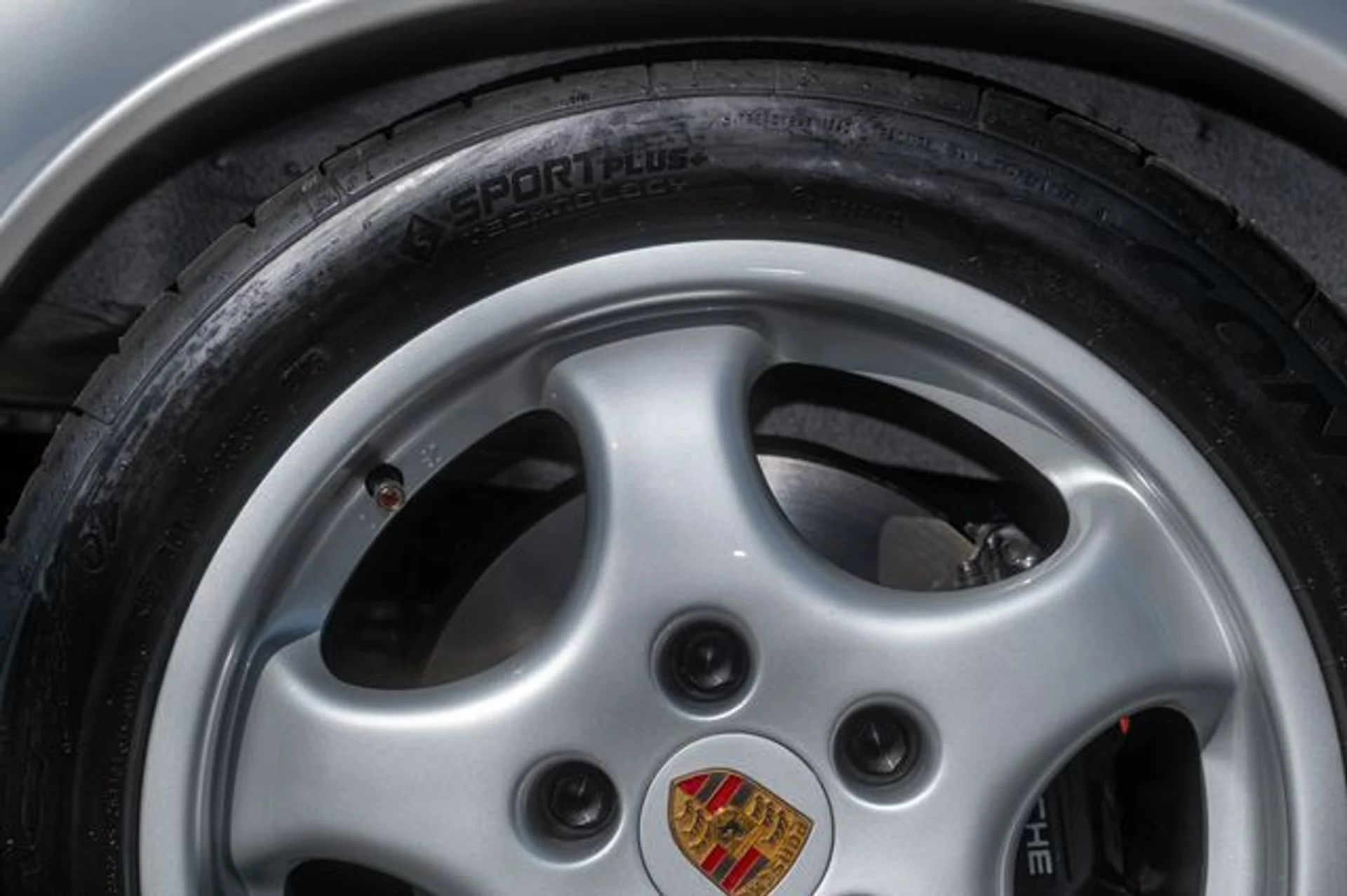 mph065_2865630791_d53ec8605c36f71ba349e5e60c83ae9c_be0023e1b3