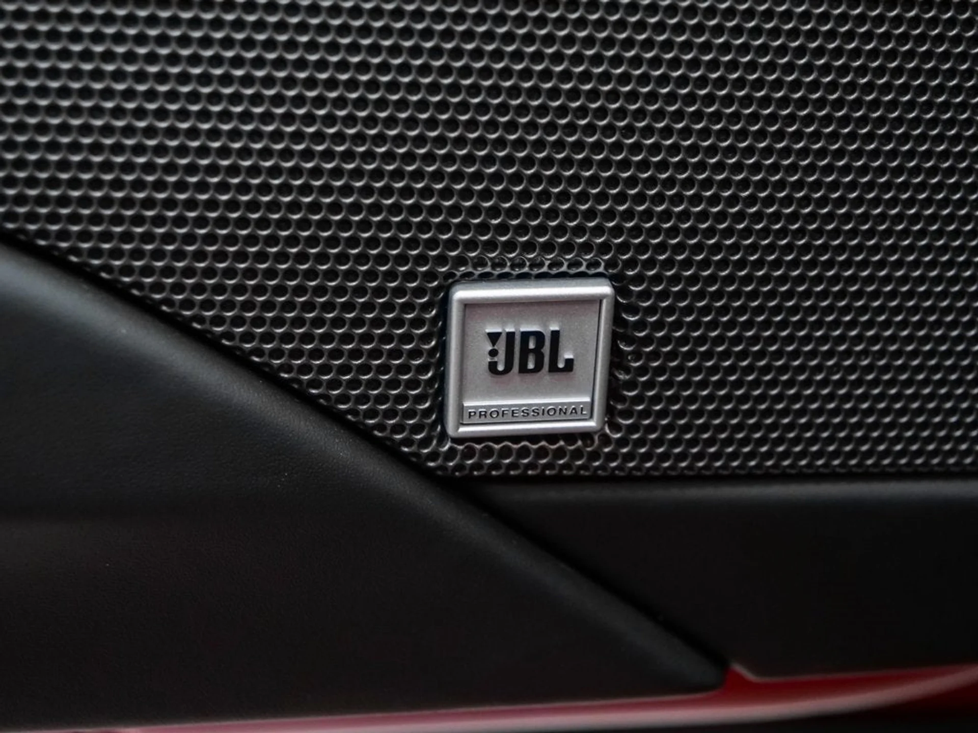 mph065_2886045813_66_ee89704174