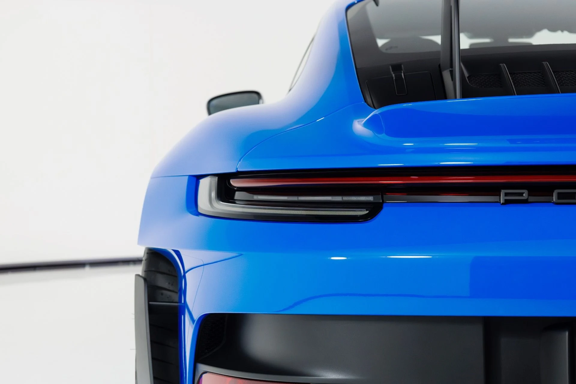 mph065_2908356005_Used_2024_Porsche_911_GT_3_RS_1771372607_c4e64f8c2d