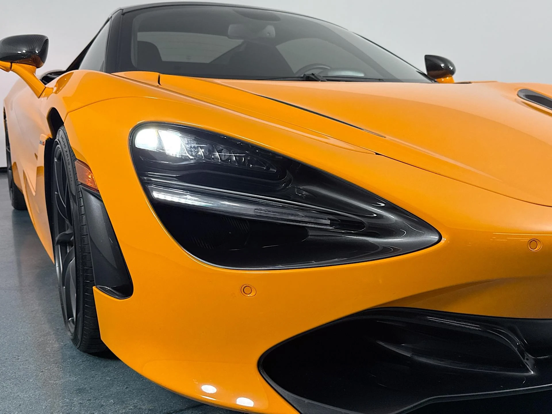 mph065_2939409765_Used_2022_Mc_Laren_720_S_Spider_1784925037_8f0e2f7f8d