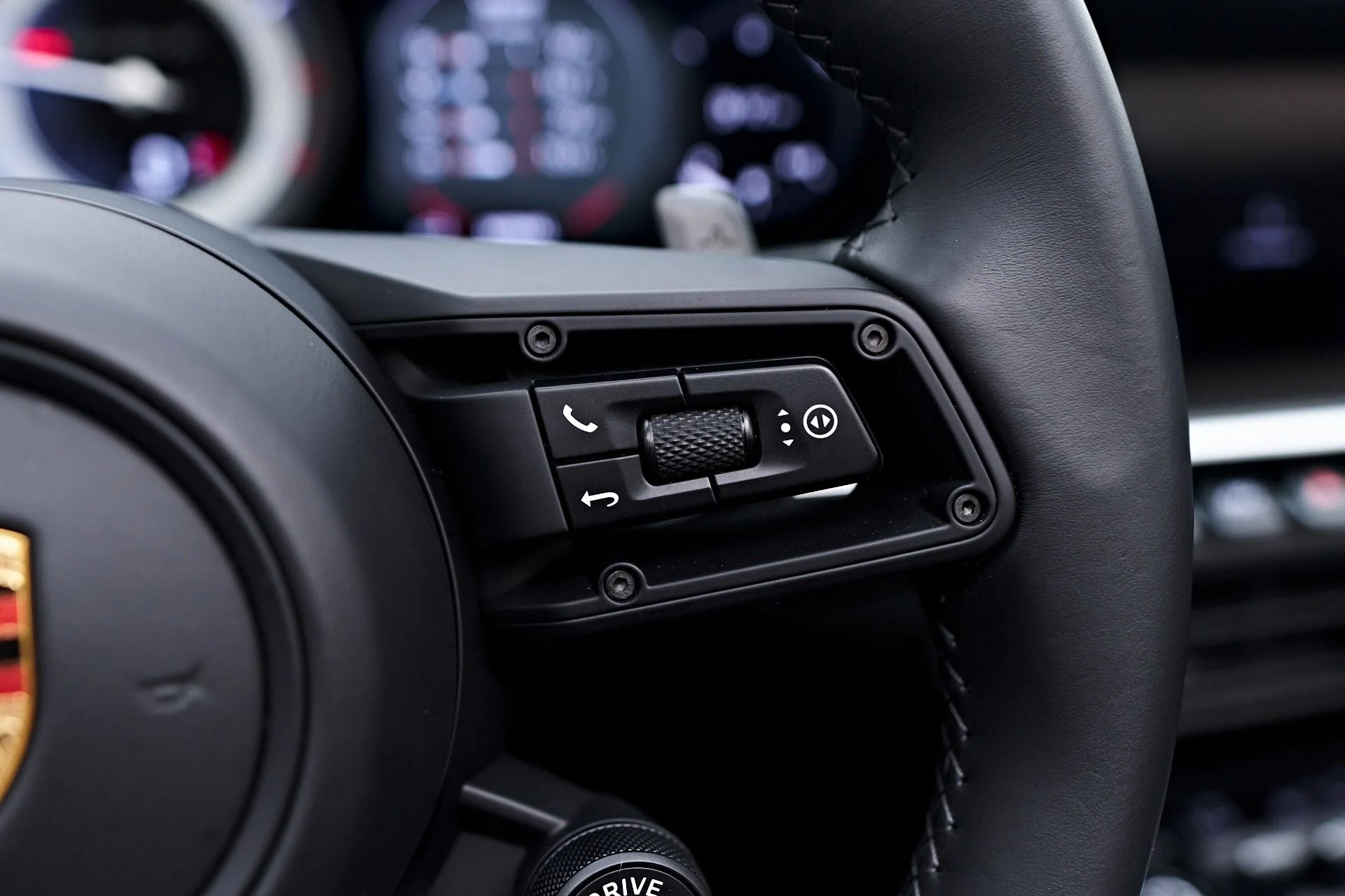mph065_2980280723_Used_2023_Porsche_911_Turbo_S_1755219386_54e35fd0b2