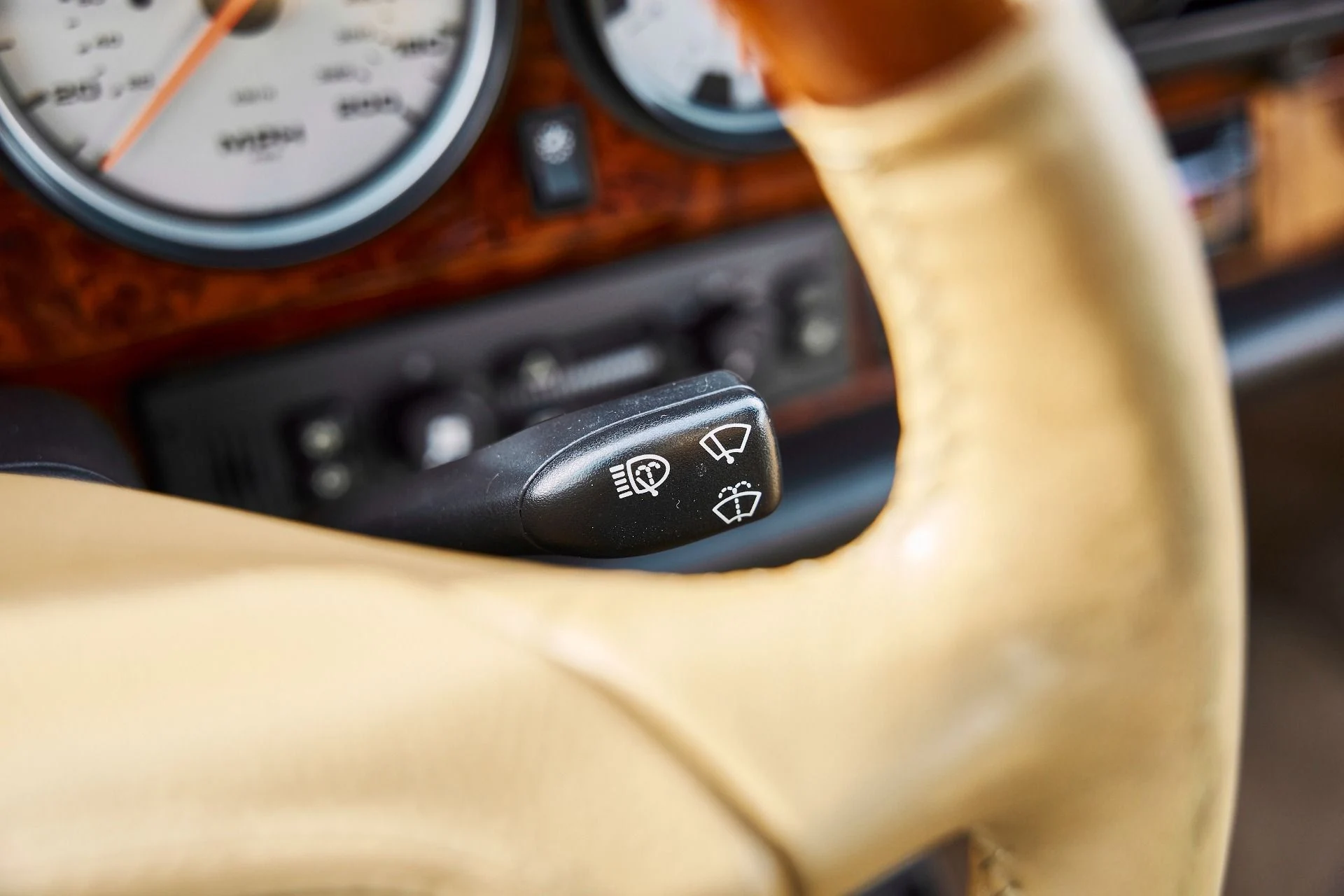 mph065_2988485306_Used_1997_Porsche_911_Turbo_1770864850_917f83147d