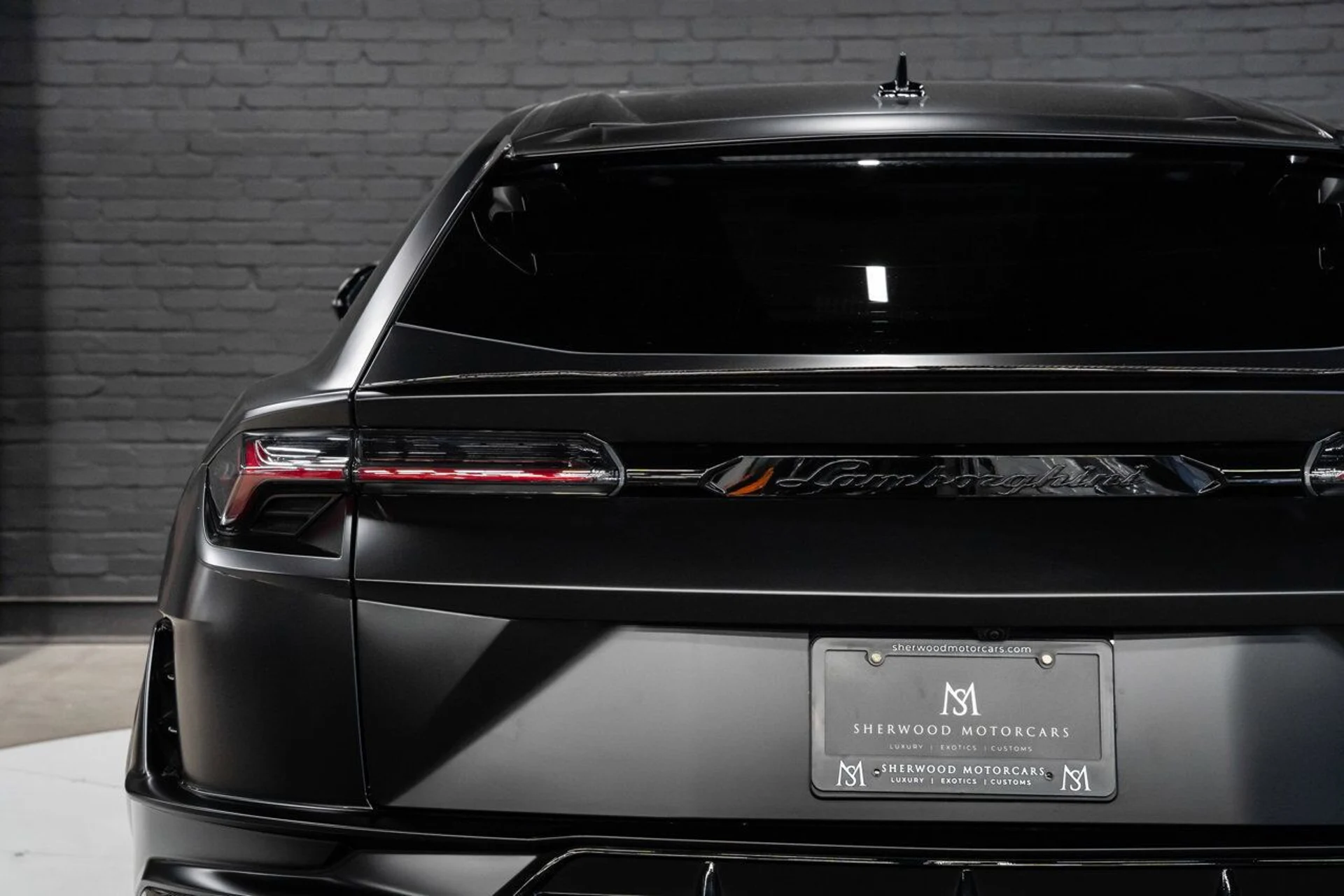 mph065_2997543395_lamborghini_urus_2023_f0f2d911b2