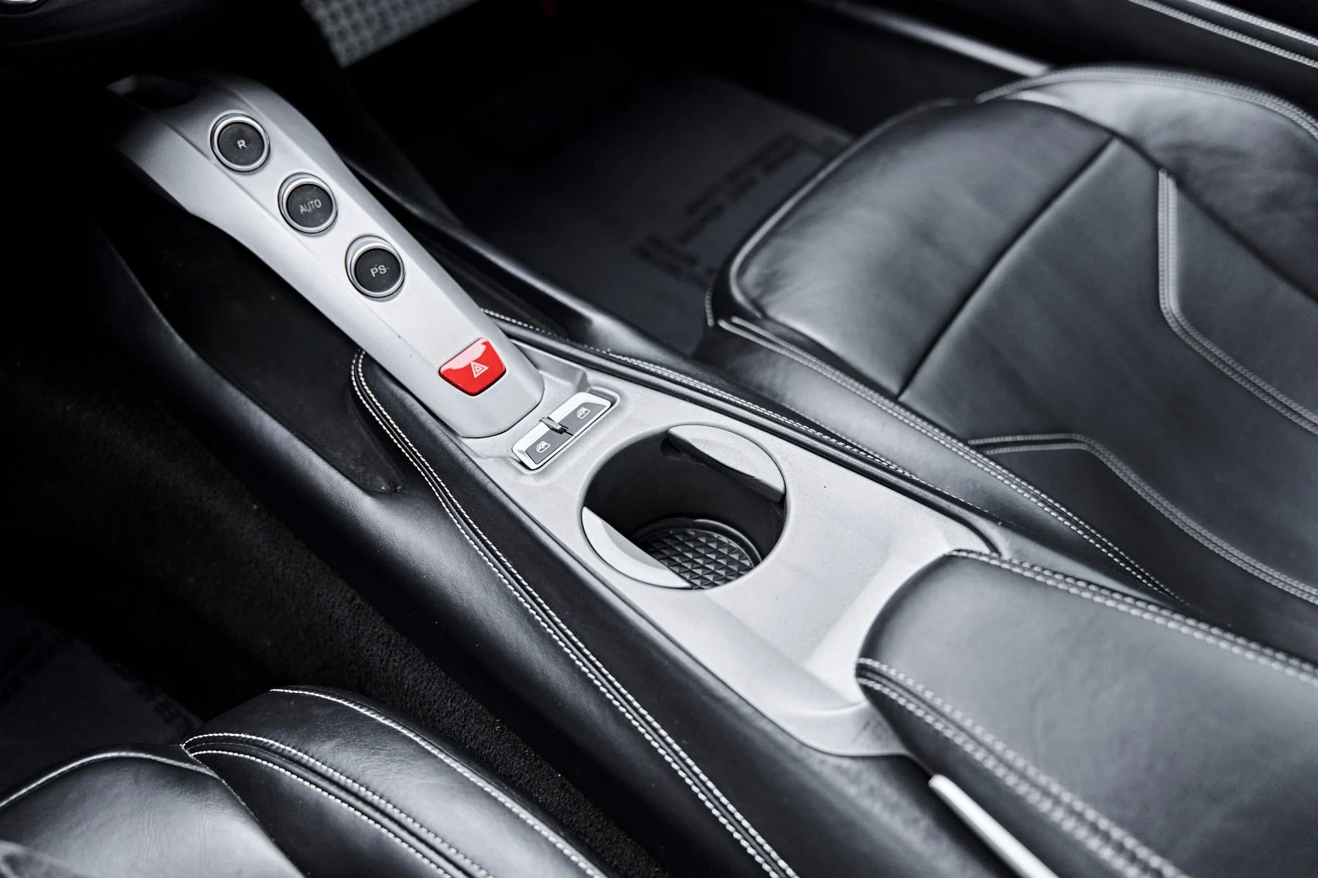 mph065_3038277033_Used_2015_Ferrari_F12_Berlinetta_1790206556_7b09d413e9
