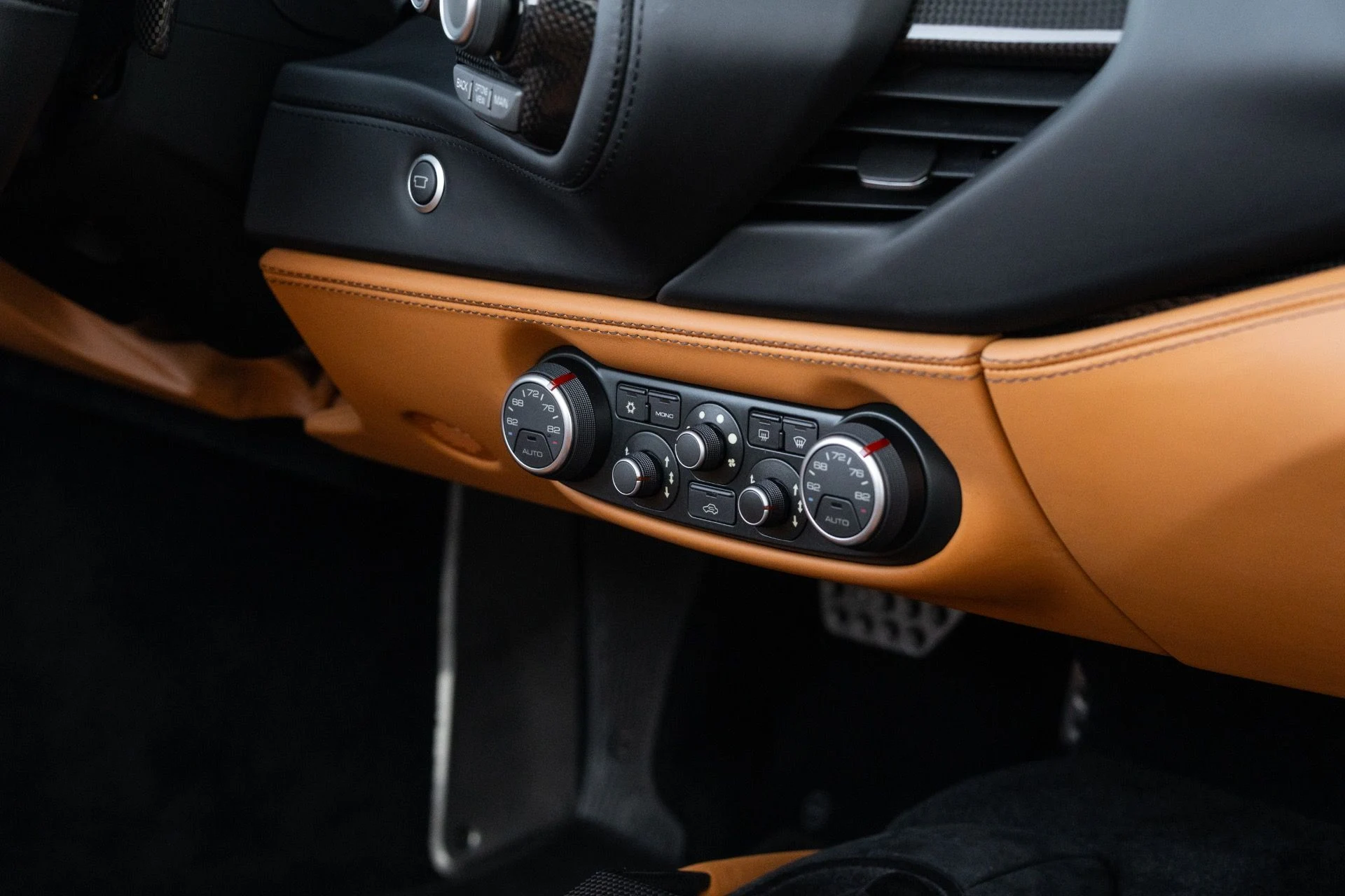 mph065_3041786509_Used_2017_Ferrari_488_Spider_1771886781_0974079c58