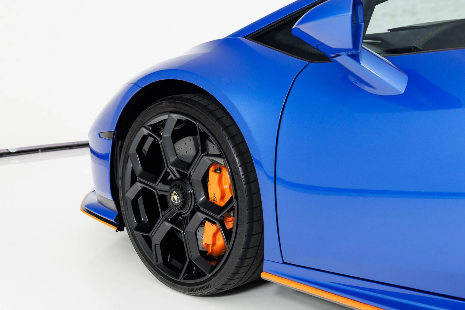 mph065_3095321535_Used_2023_Lamborghini_Huracan_Tecnica_1784830854_fef410f943