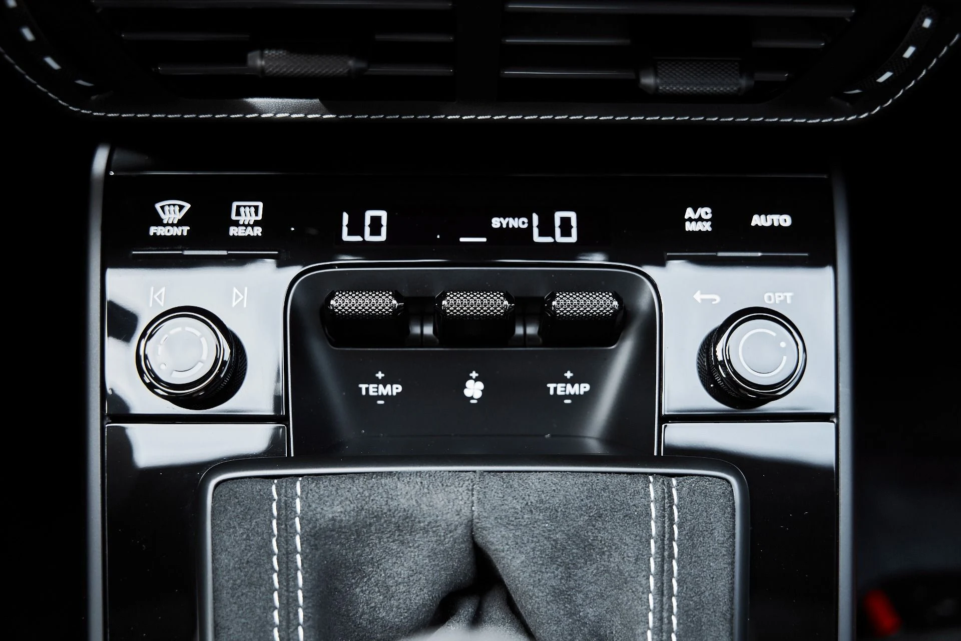 mph065_3143348987_Used_2025_Porsche_911_GT_3_1775332957_24a58ee12f