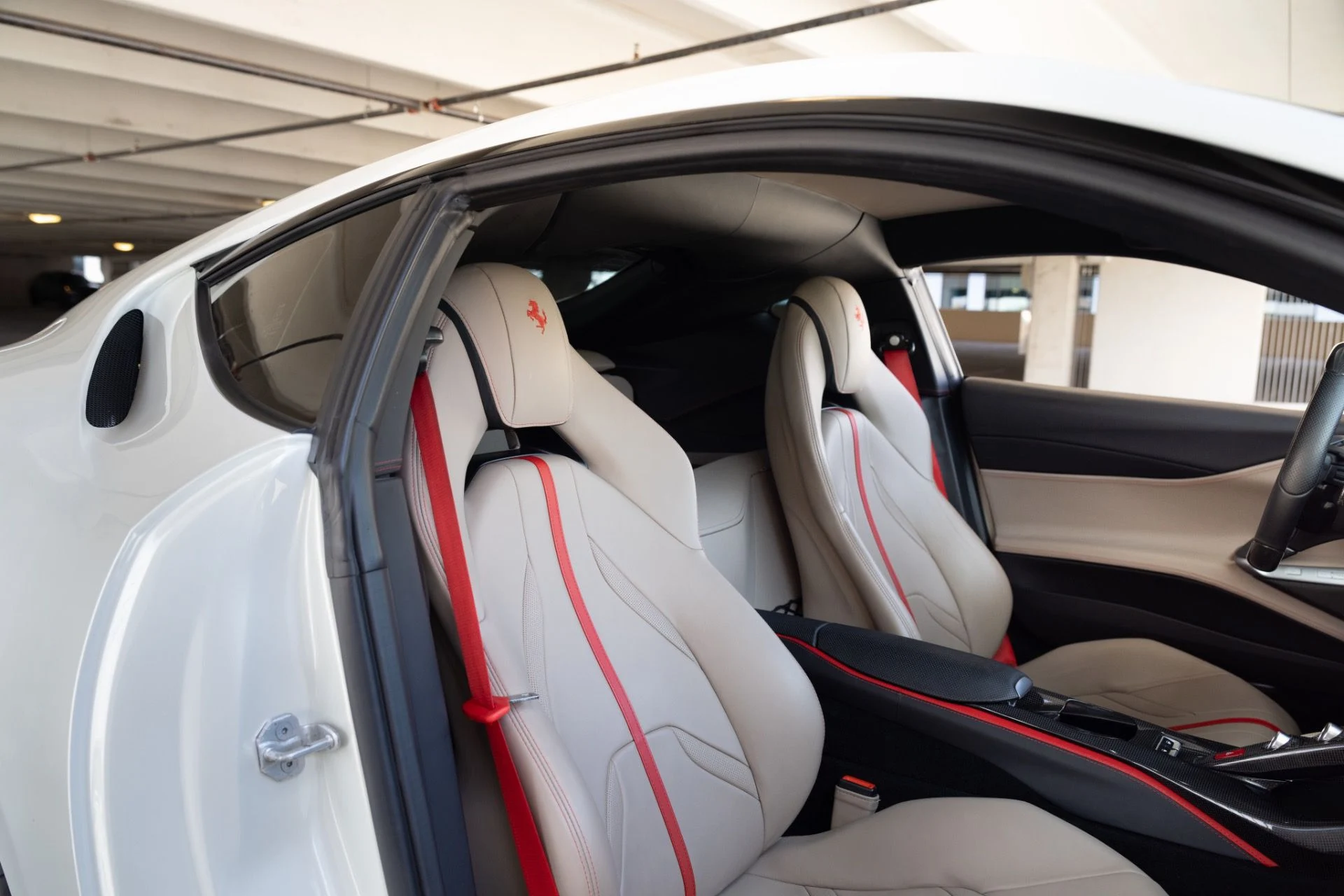 mph065_31498849_Used_2020_Ferrari_812_Superfast_1779237013_b2d285583f
