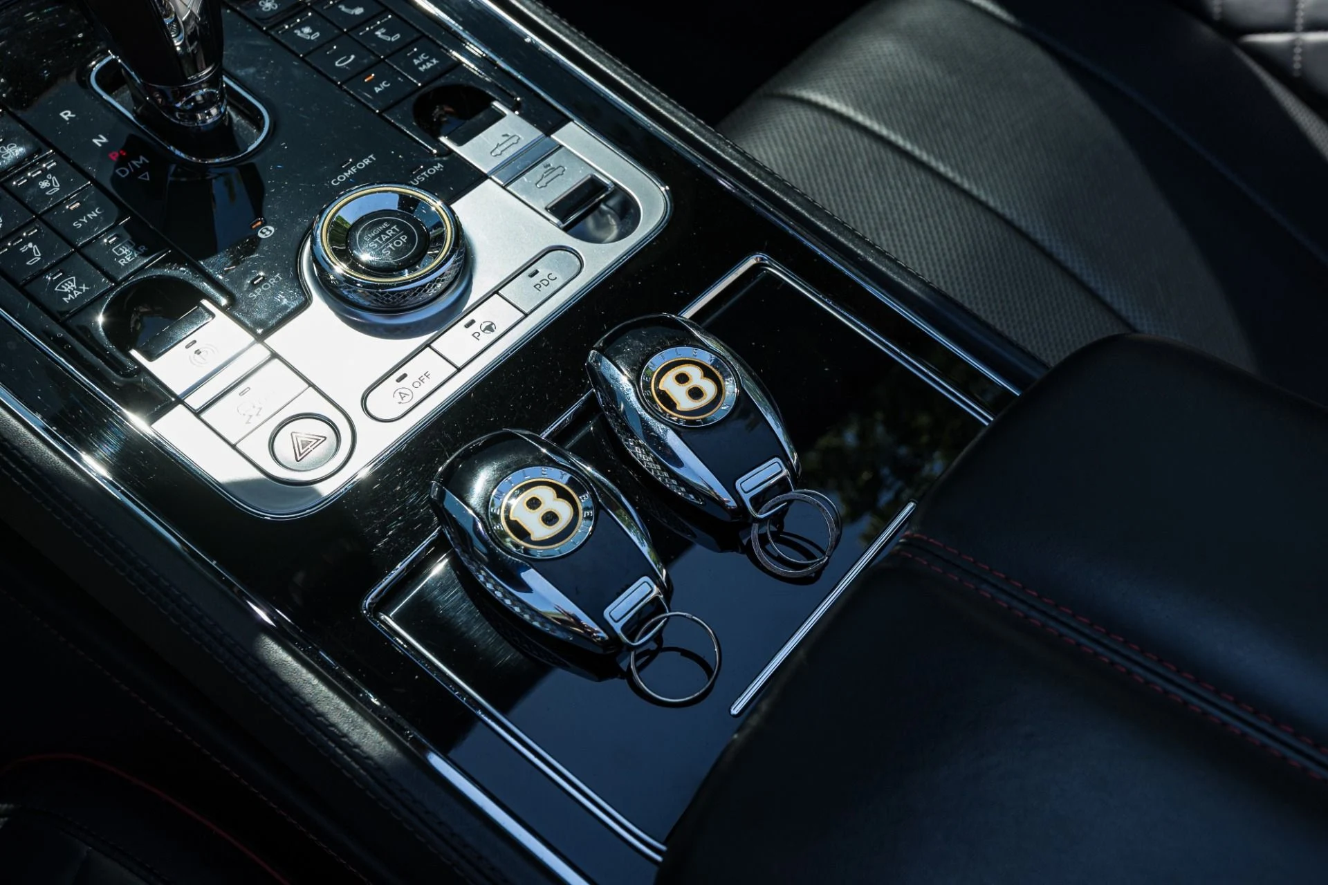 mph065_3209775826_Used_2020_Bentley_Continental_GTC_V8_1779124881_558306e5c5