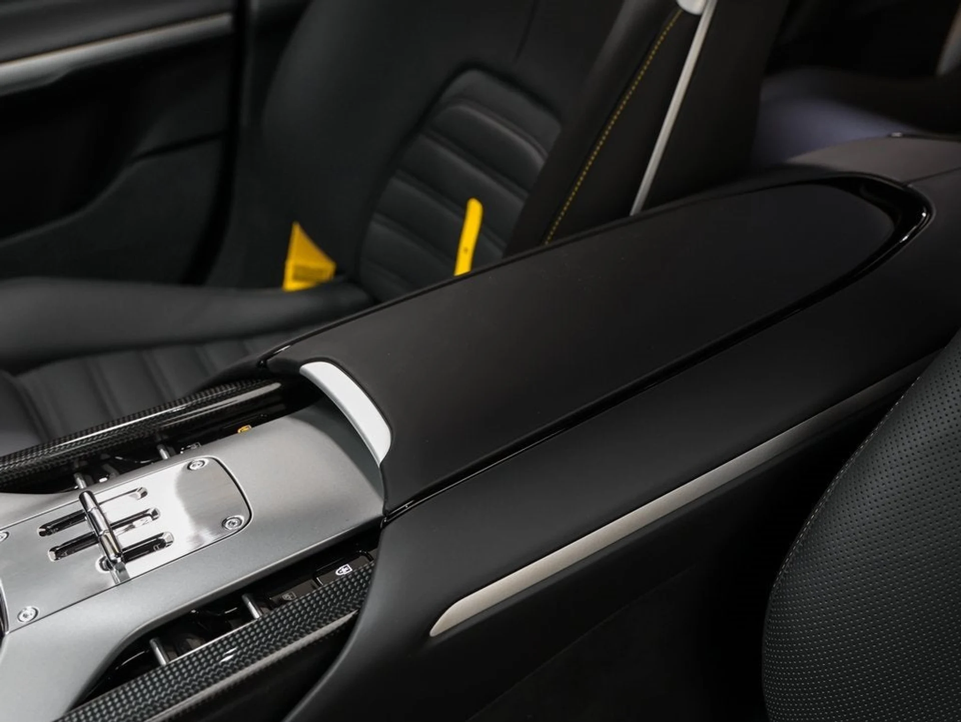 mph065_3243321869_66_1d07418c16