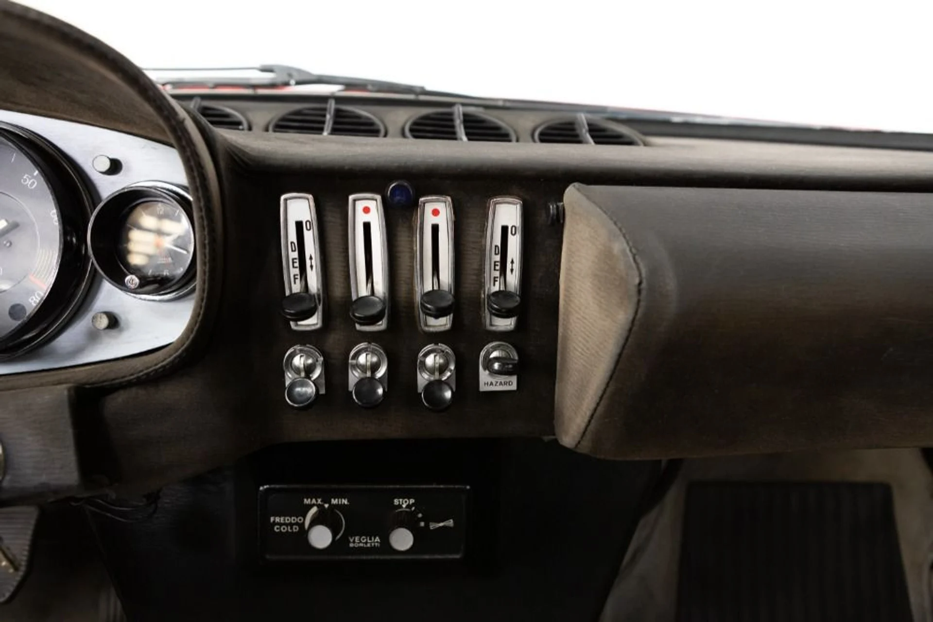 mph065_3269919890_Used_1971_Ferrari_365_GTB_4_f4b9d0a8e4