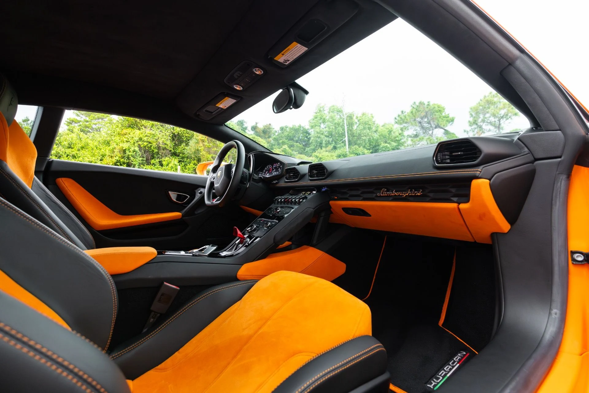 mph065_3272065189_Used_2016_Lamborghini_Huracan_LP_610_4_1780109643_9c0c8979ef