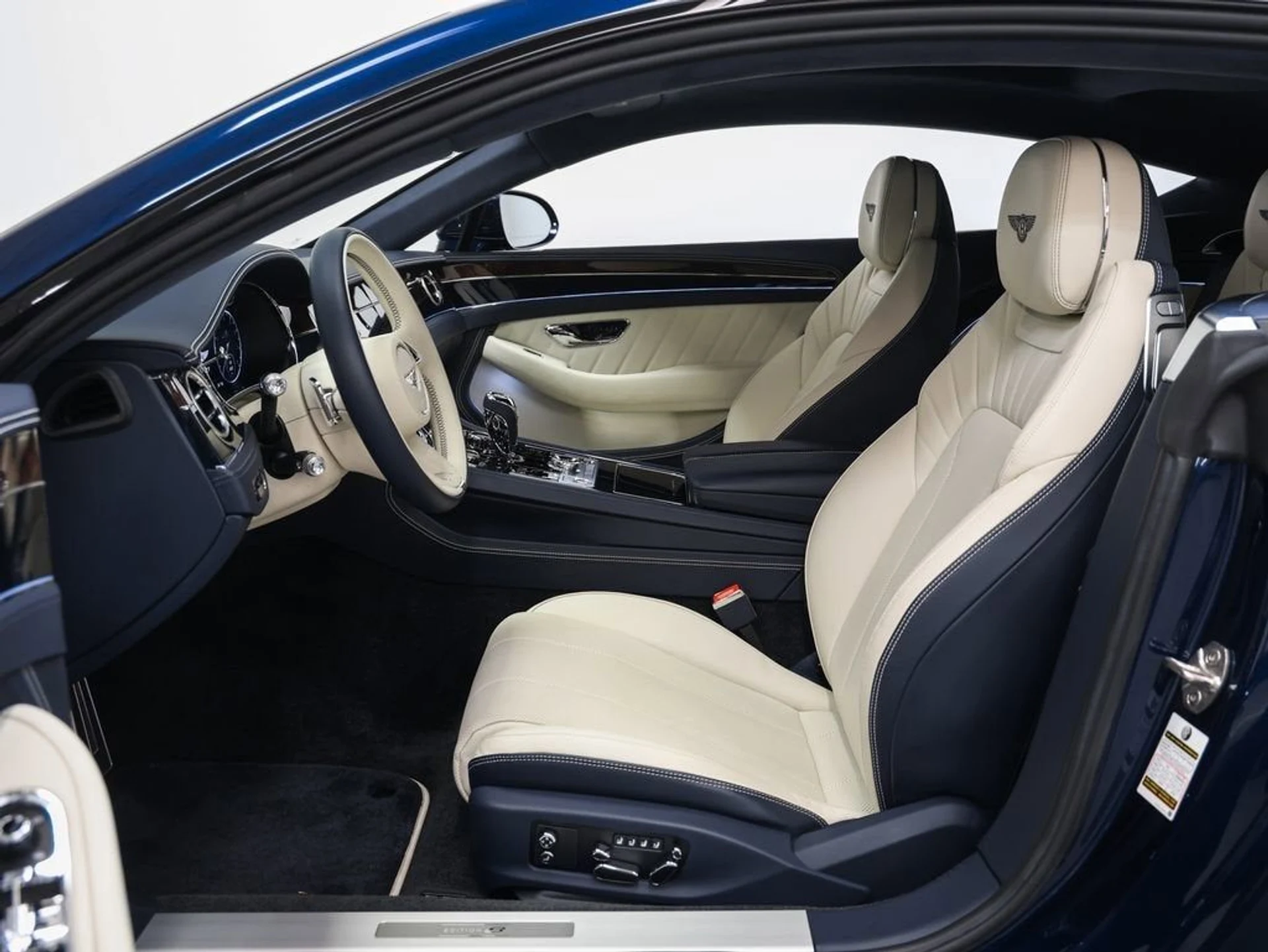 mph065_3303631216_66_188c5c26c6