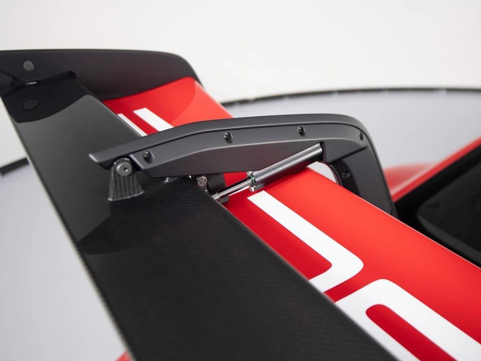 mph065_3312681277_Oq_T304_Sw_Klq3_Euv_S5s_ZN_Hlt_Ng5w_805c73b5b4