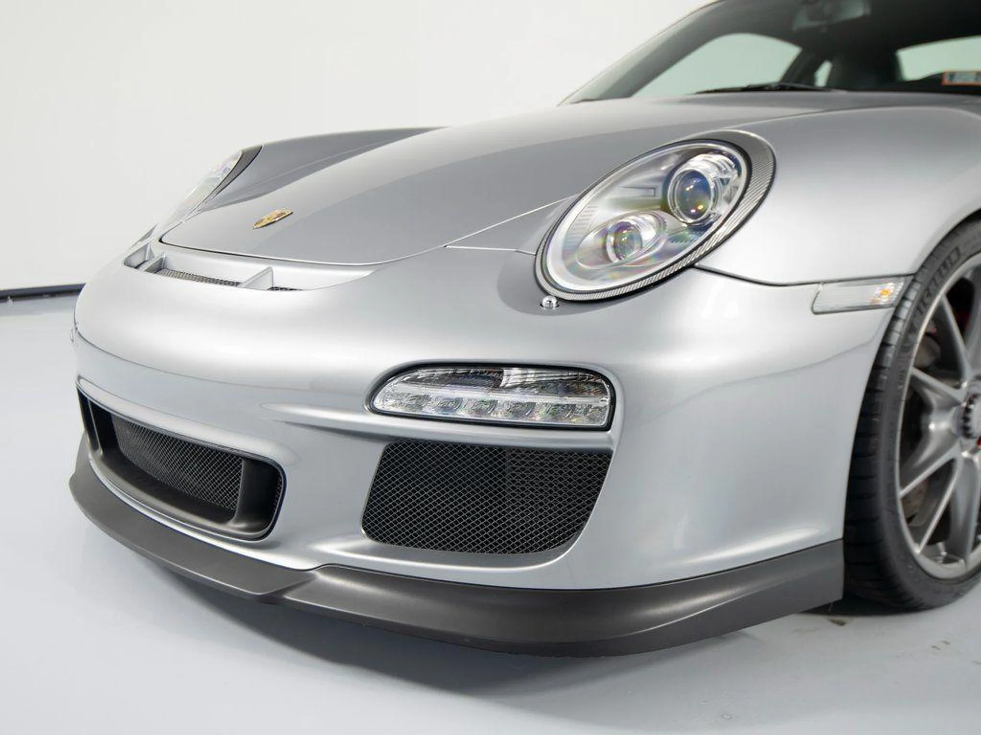 mph065_333248796_J6_U_Aw7q_XI_Qly_TMZIZ_3t2_FOWKNM_0fbd92876f