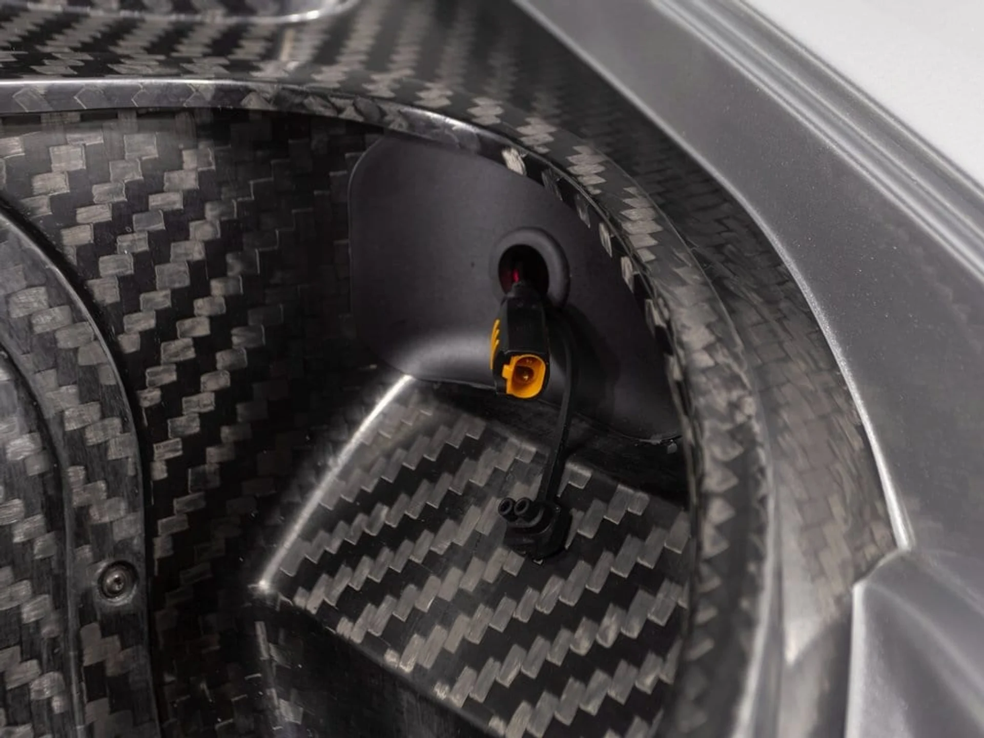 mph065_3364304294_fc2a5a3a8968b5f8f45a0d6e4dd19db3x_1a89231385