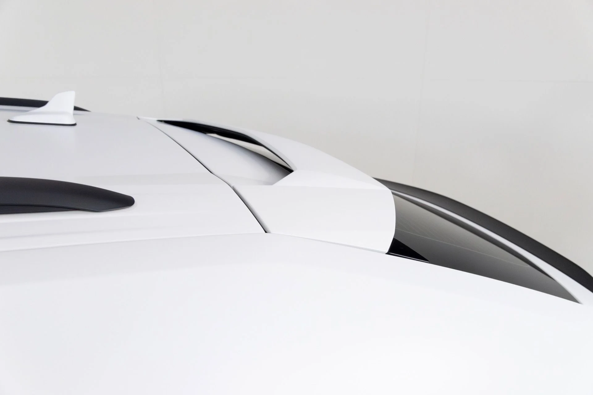 mph065_3392669601_Used_2024_Lamborghini_Urus_S_1765302068_2c01a841a8