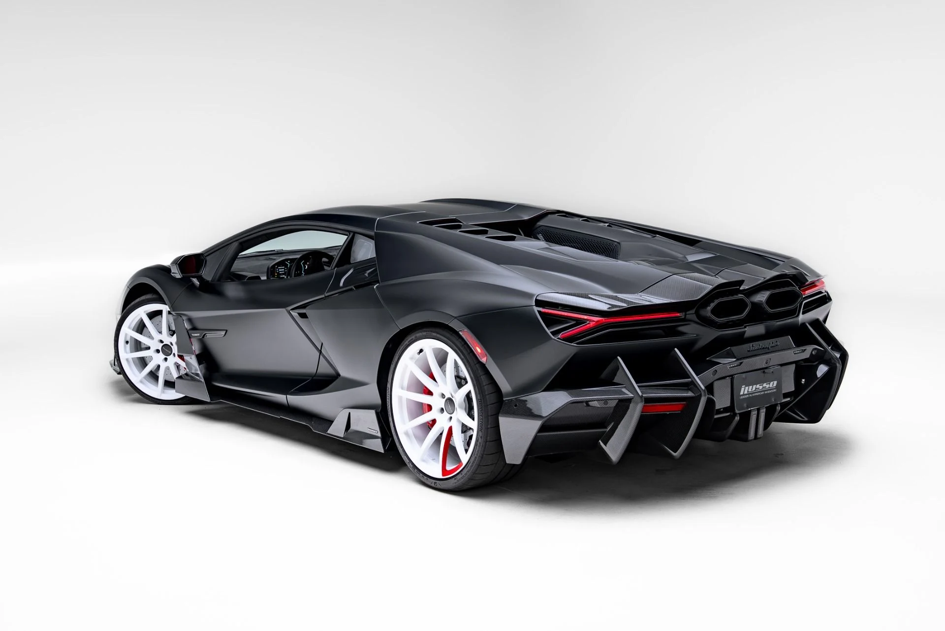 mph065_3404001465_Used_2024_Lamborghini_Revuelto_Mansory_1777411516_d6f2863c6a