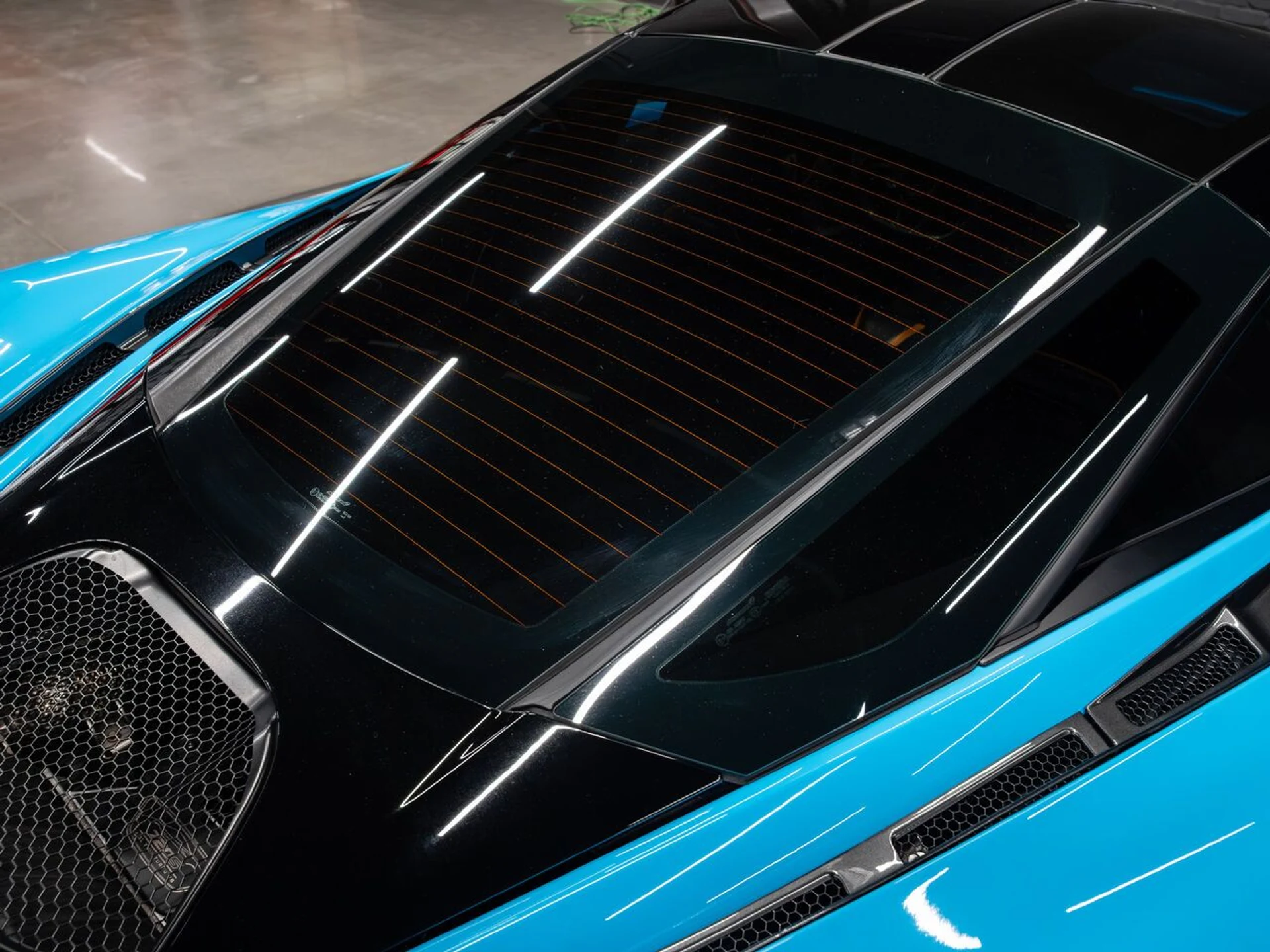 mph065_3432839960_mclaren_720s_2018_e677296b1b