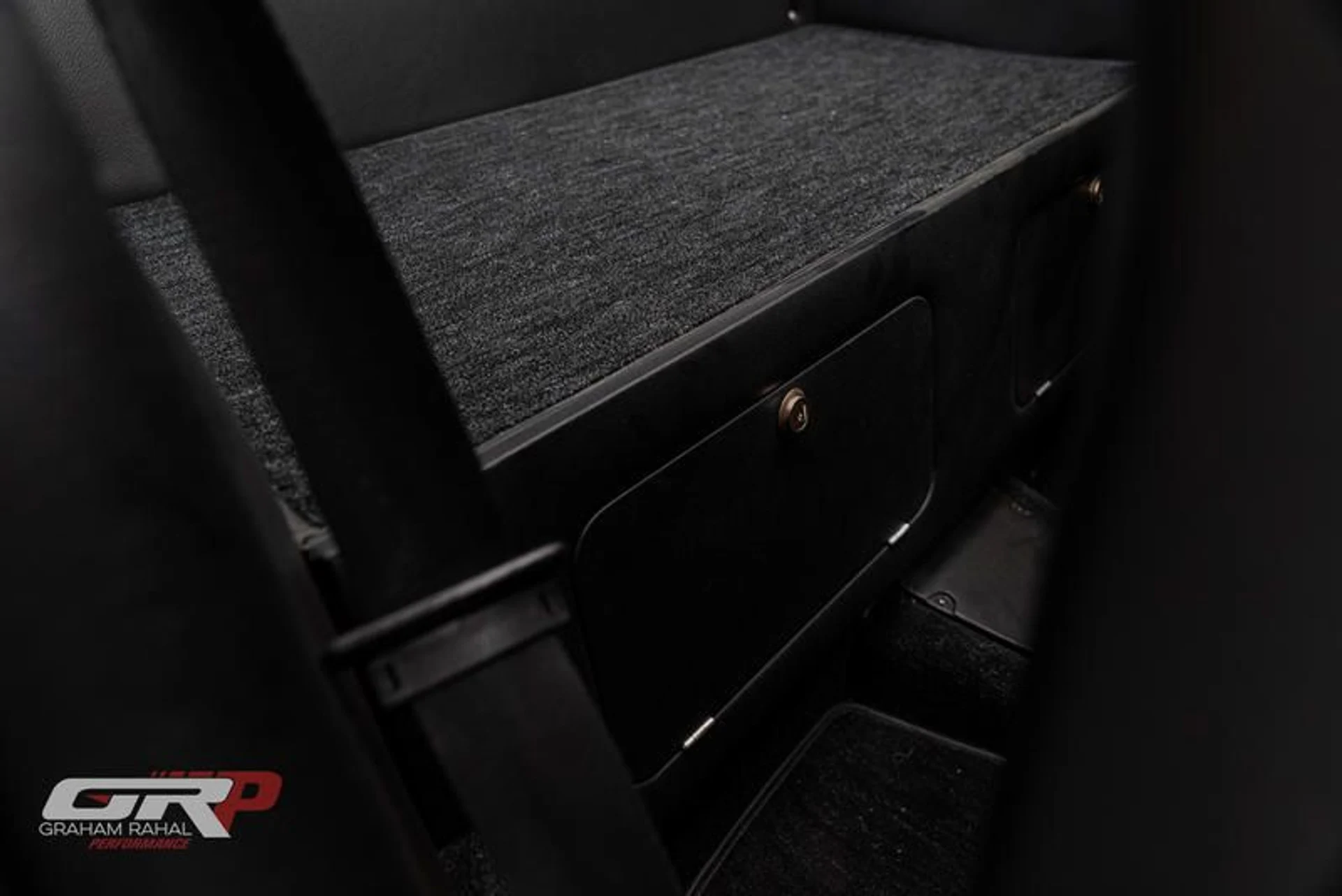 mph065_3508312323_EBB_1851_B_5013_4870_B082_B75_BB_5606369_04918bcb3a