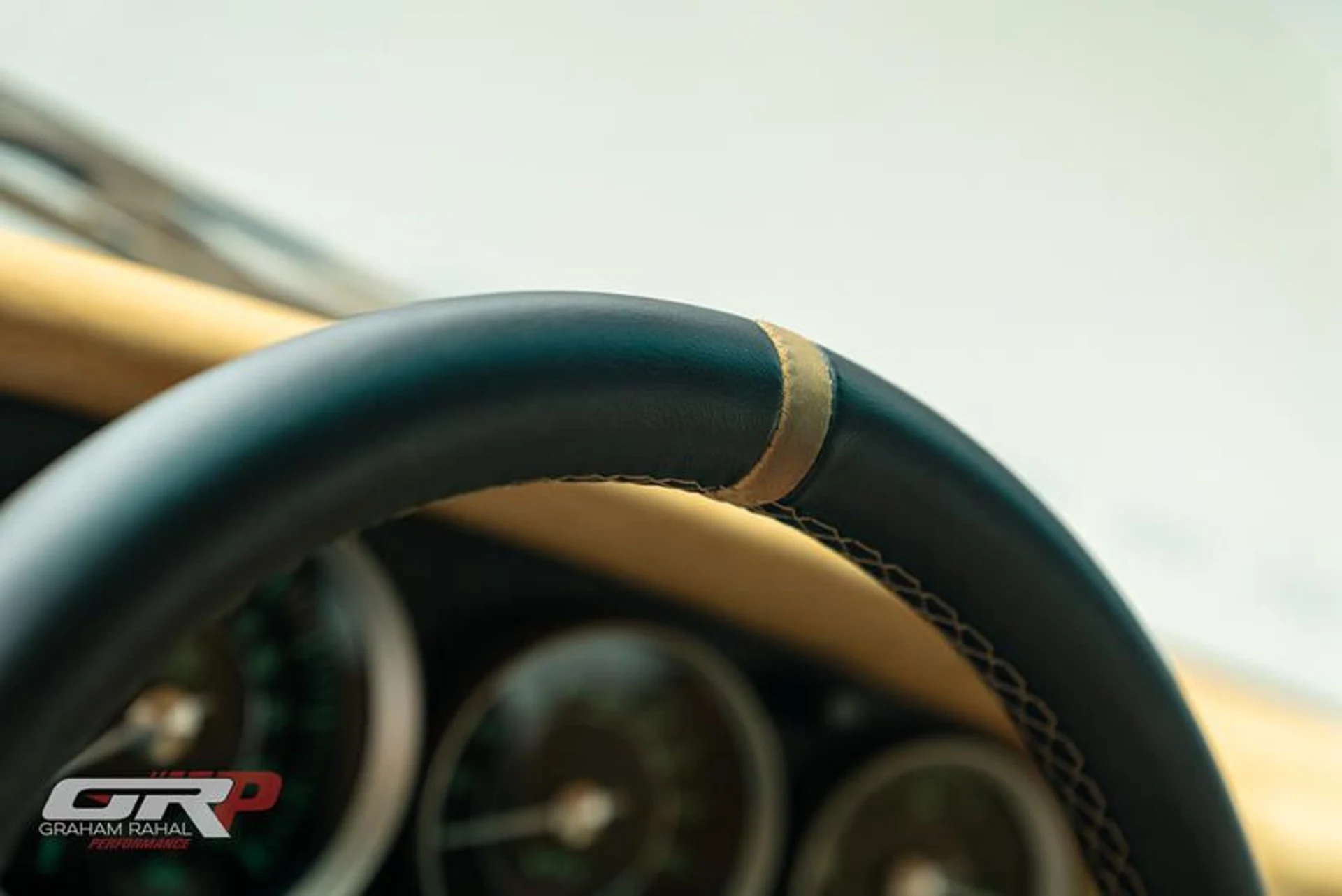 mph065_3683568668_9_A98_D1_E1_3736_4_D5_D_8_F70_8_F9_A2_B8_BA_821_214ef4d233