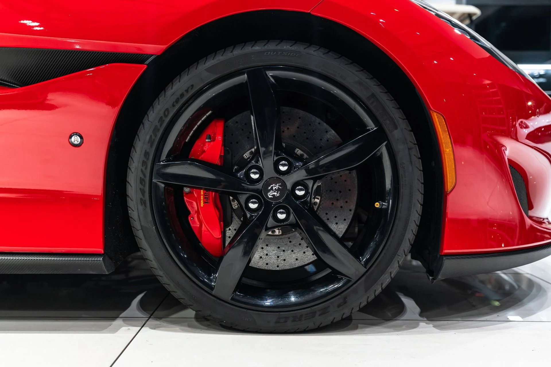 mph065_3732508225_Used_2019_Ferrari_Portofino_Convertible_1746727188_e37d45f782