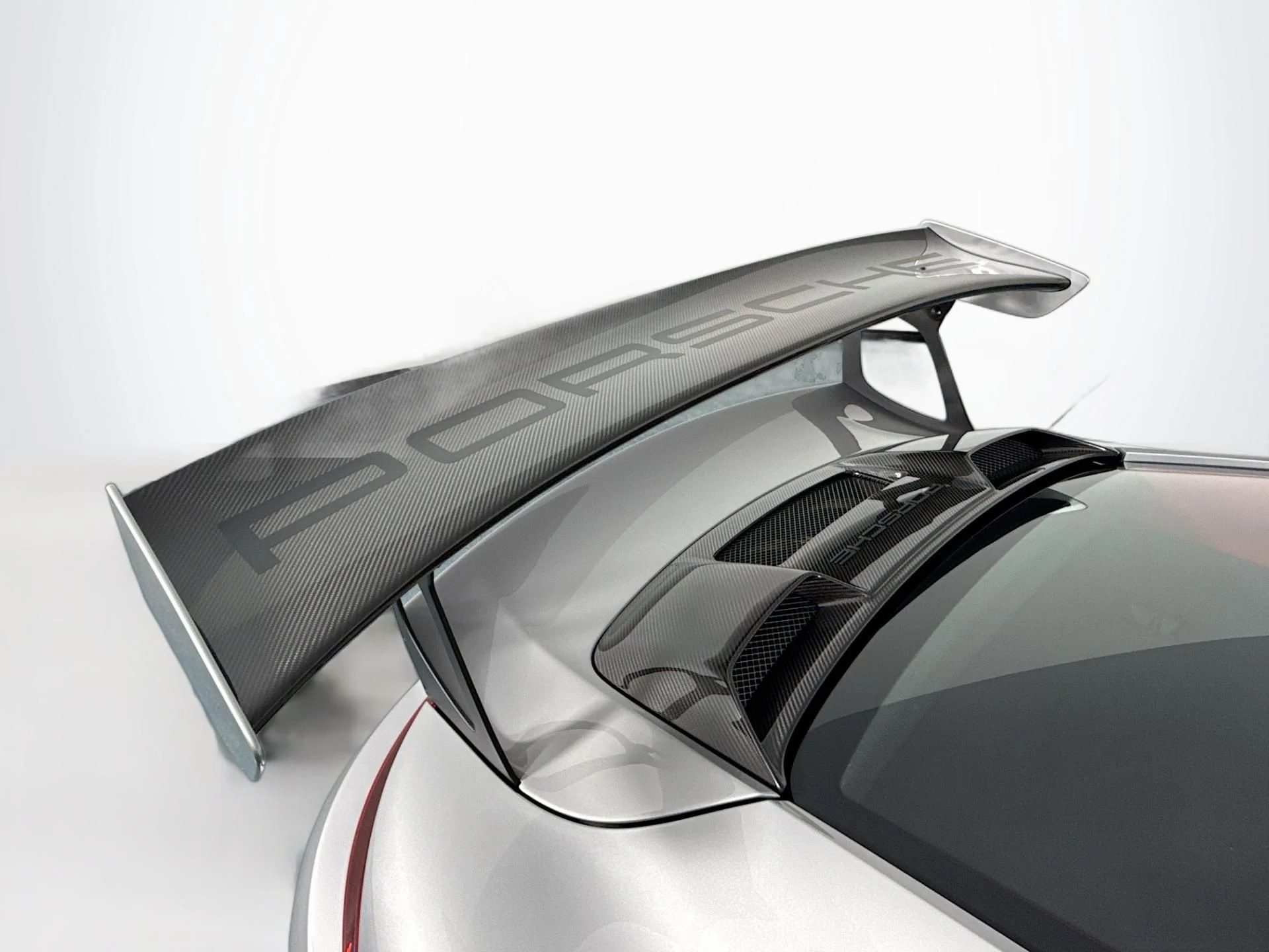 mph065_373553942_Used_2018_Porsche_911_GT_2_RS_1784763009_4f306b4f60